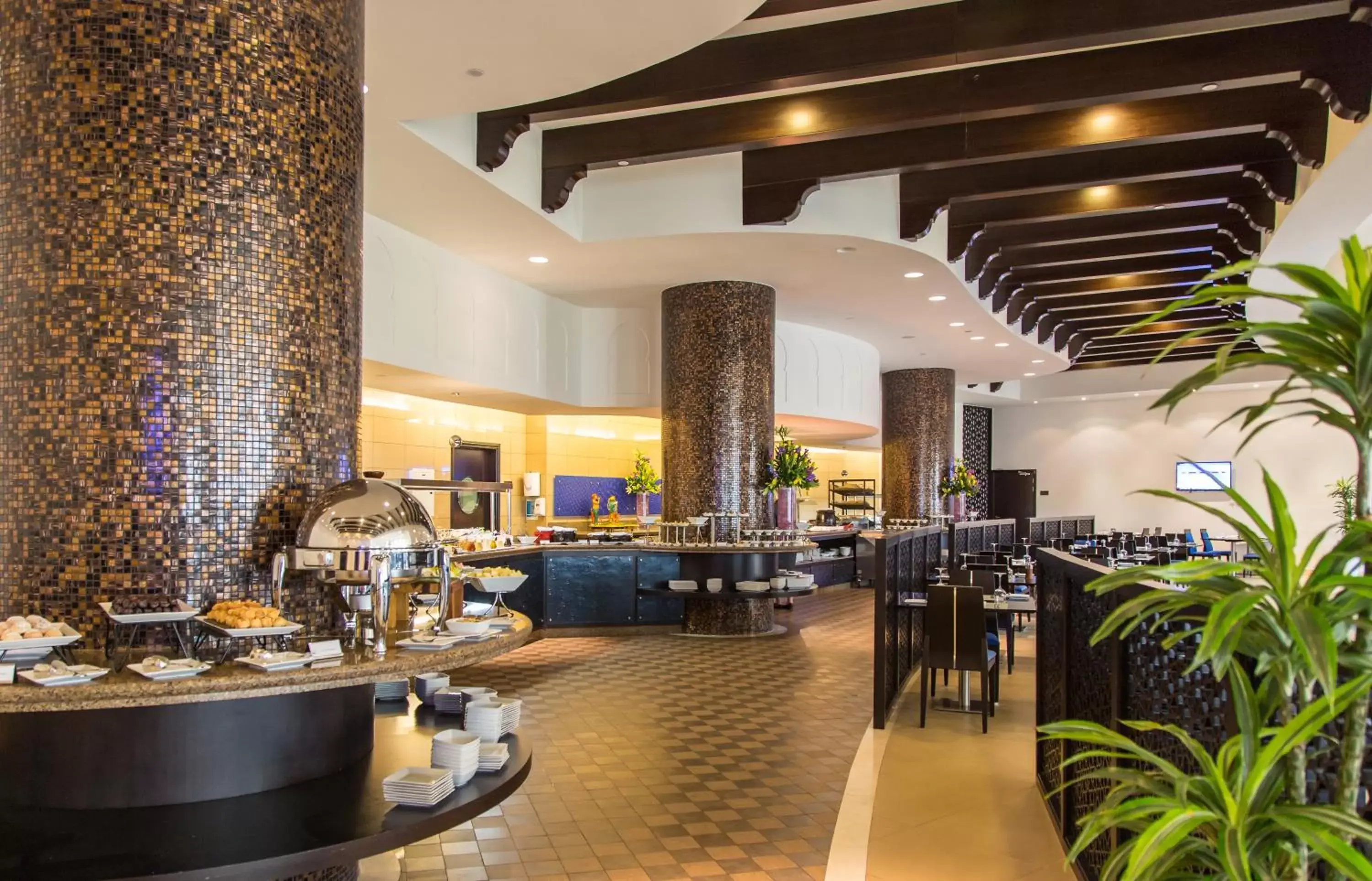 Restaurant/places to eat in Bahi Ajman Palace Hotel Restaurant/places to eat in Bahi Ajman Palace Hotel