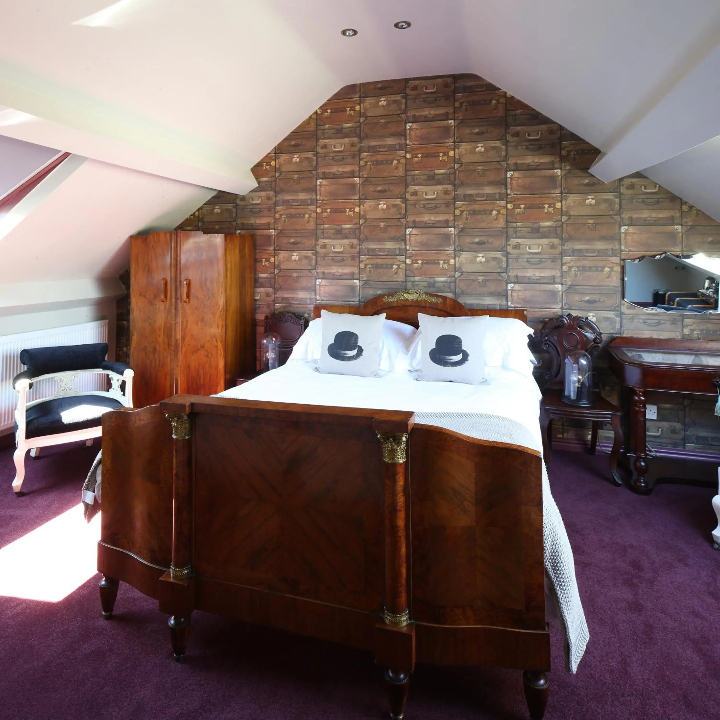 Bed in Rum Doodle, Windermere B&B Bed in Rum Doodle, Windermere B&B