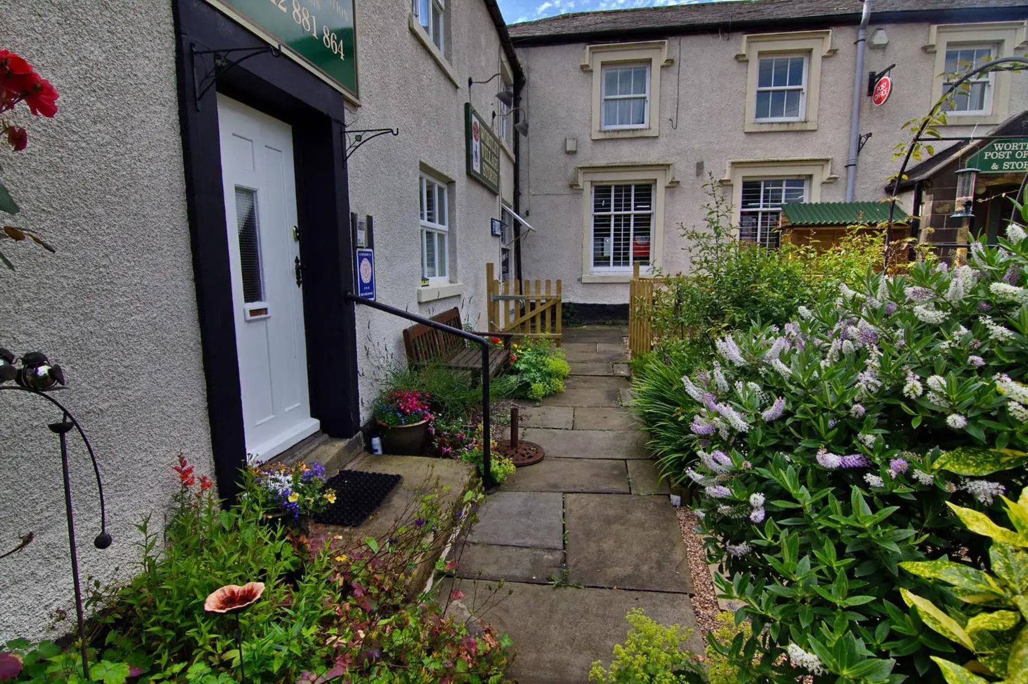 Garden in Wortley Cottage Guest House