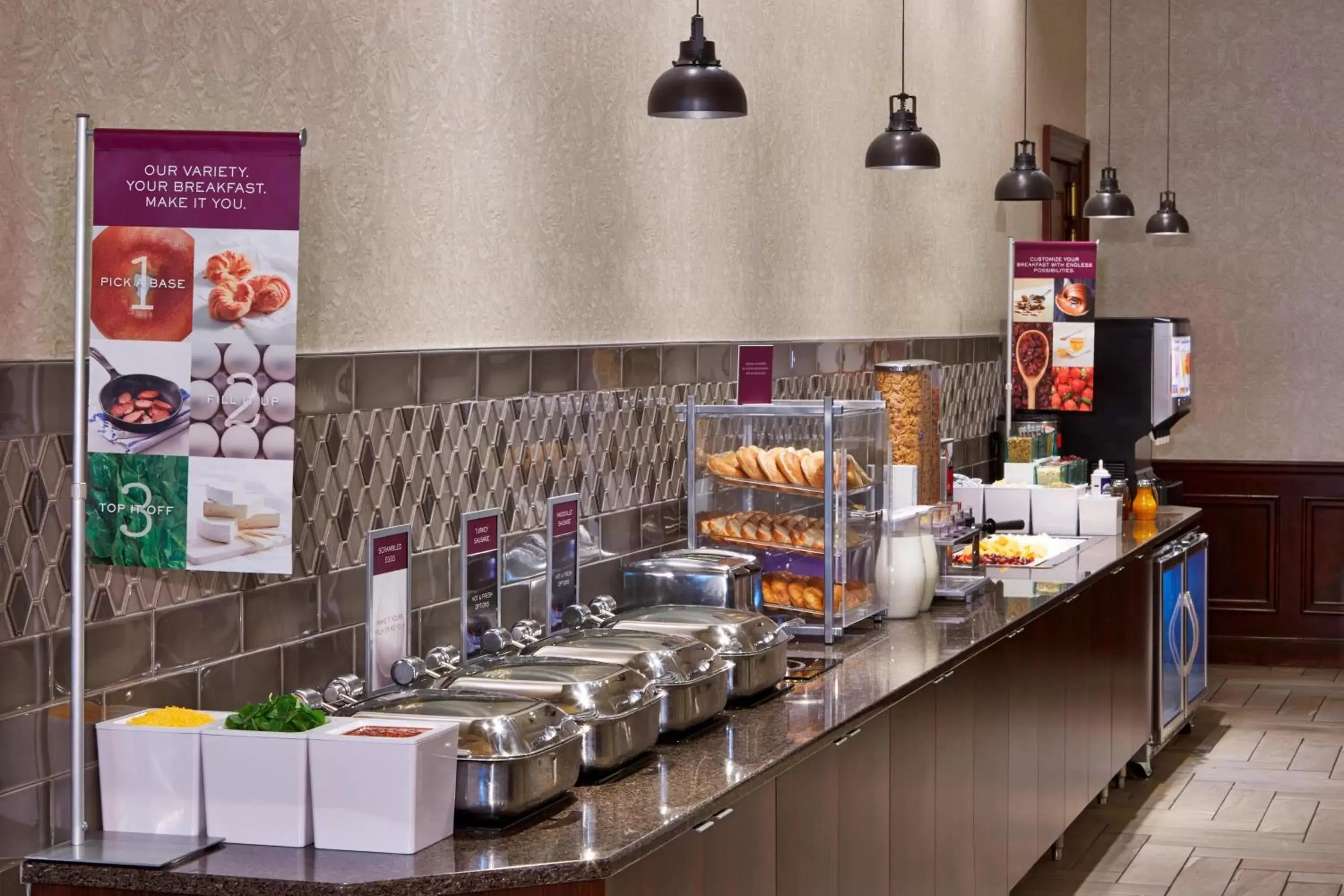 Breakfast, Restaurant/Places to Eat in Residence Inn Milwaukee Downtown