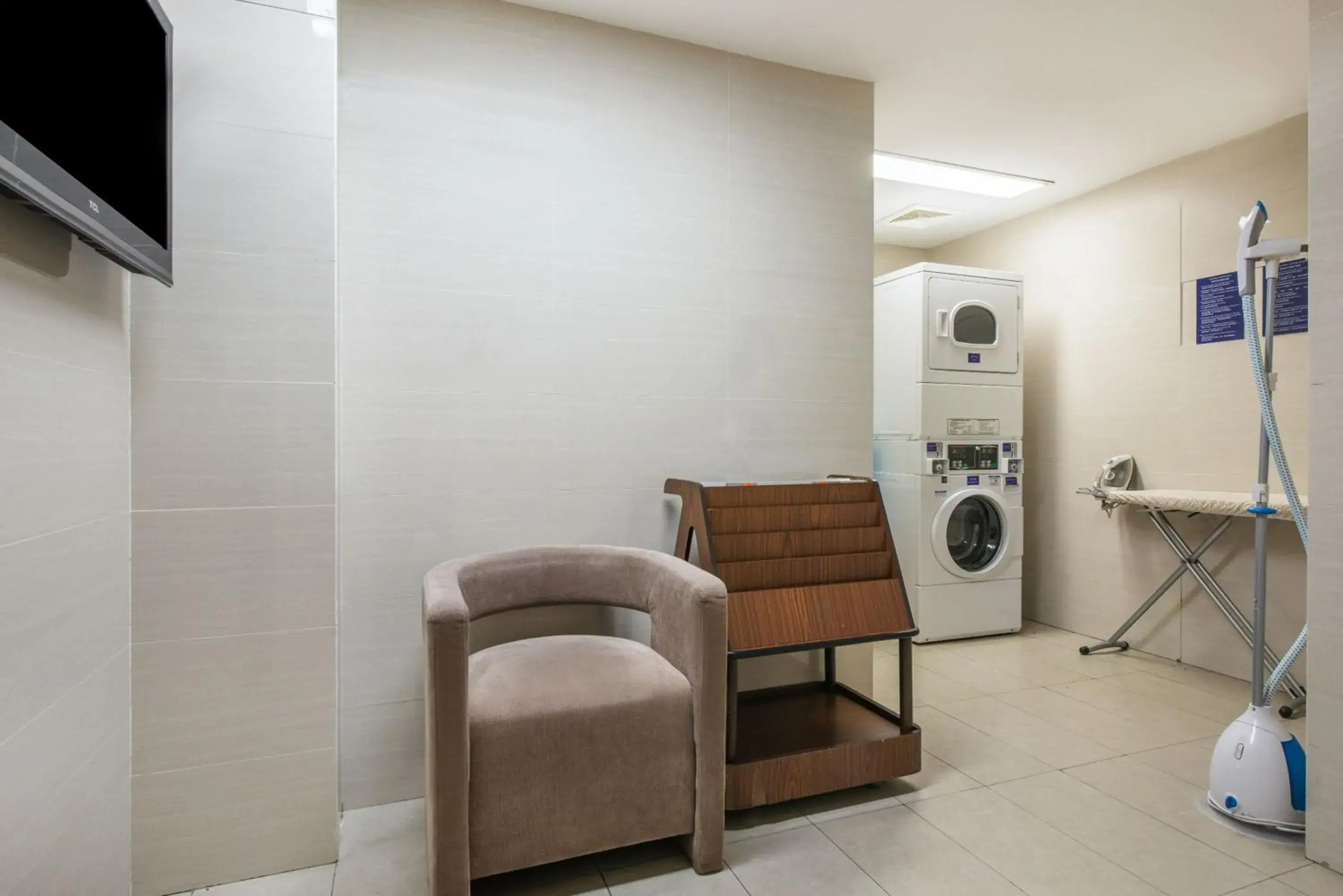 Other, Seating Area in Holiday Inn Express Shenyang Golden Corridor, an IHG Hotel