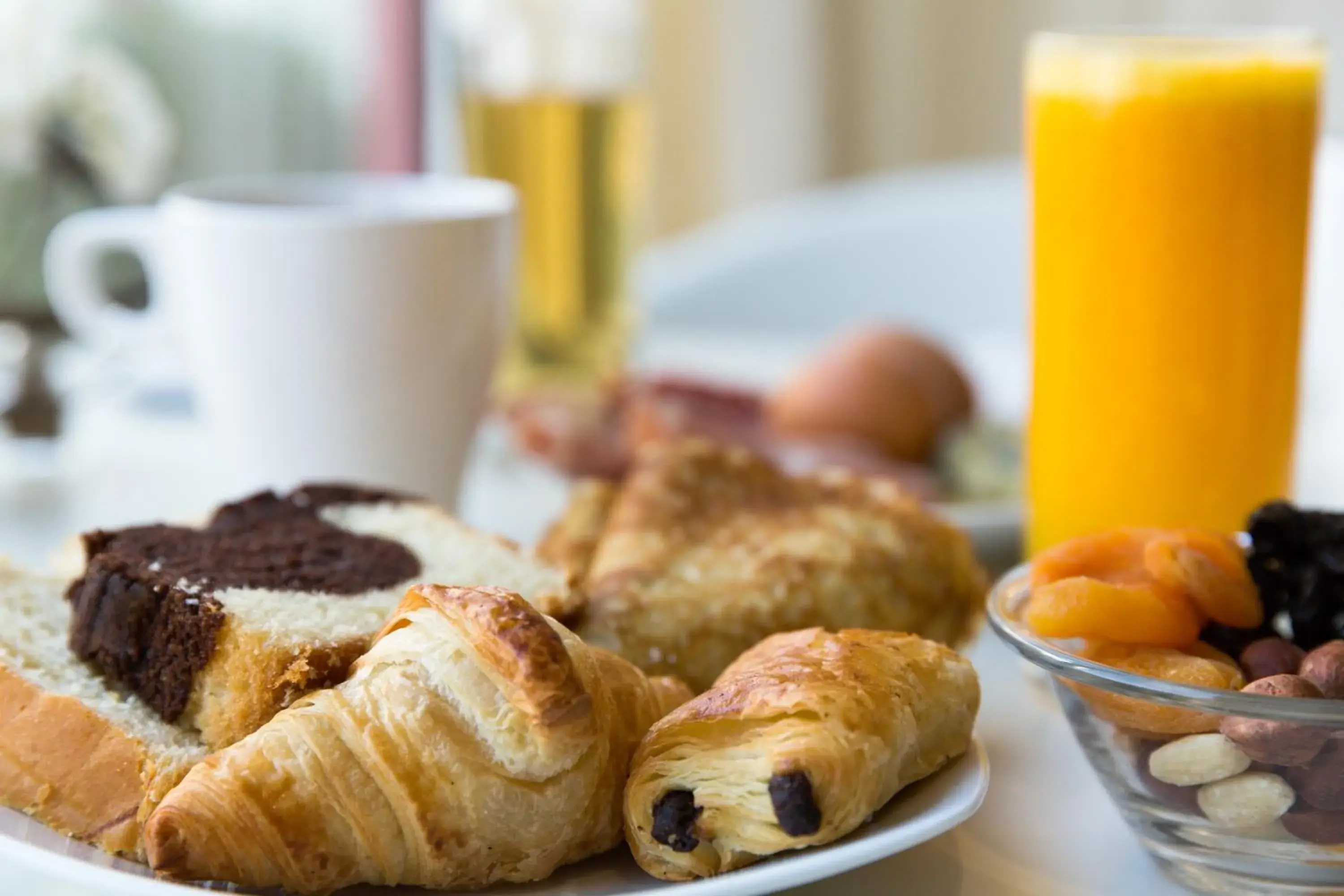 Breakfast in Hotel Central Parc Oyonnax