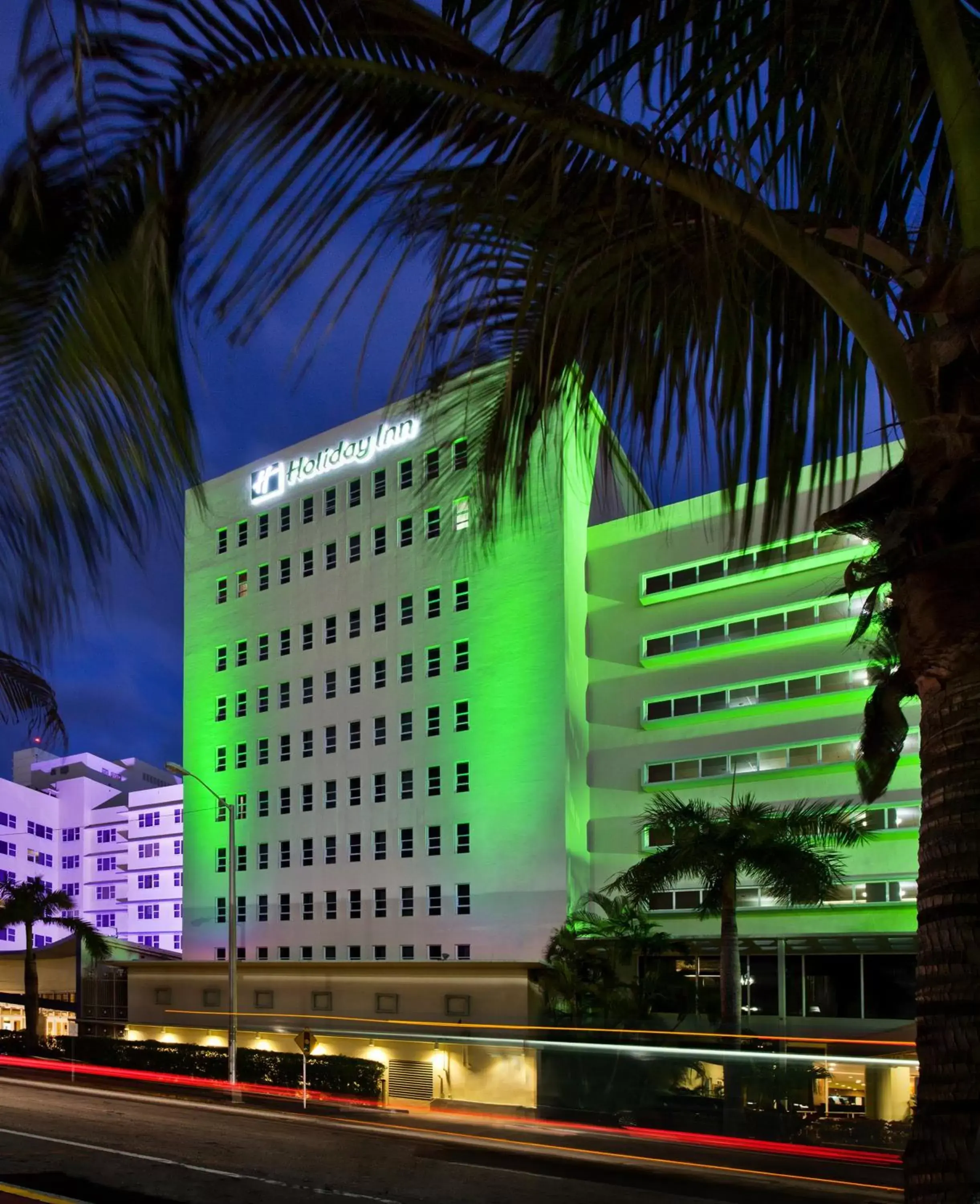 Property Building in Holiday Inn Miami Beach-Oceanfront, an IHG Hotel