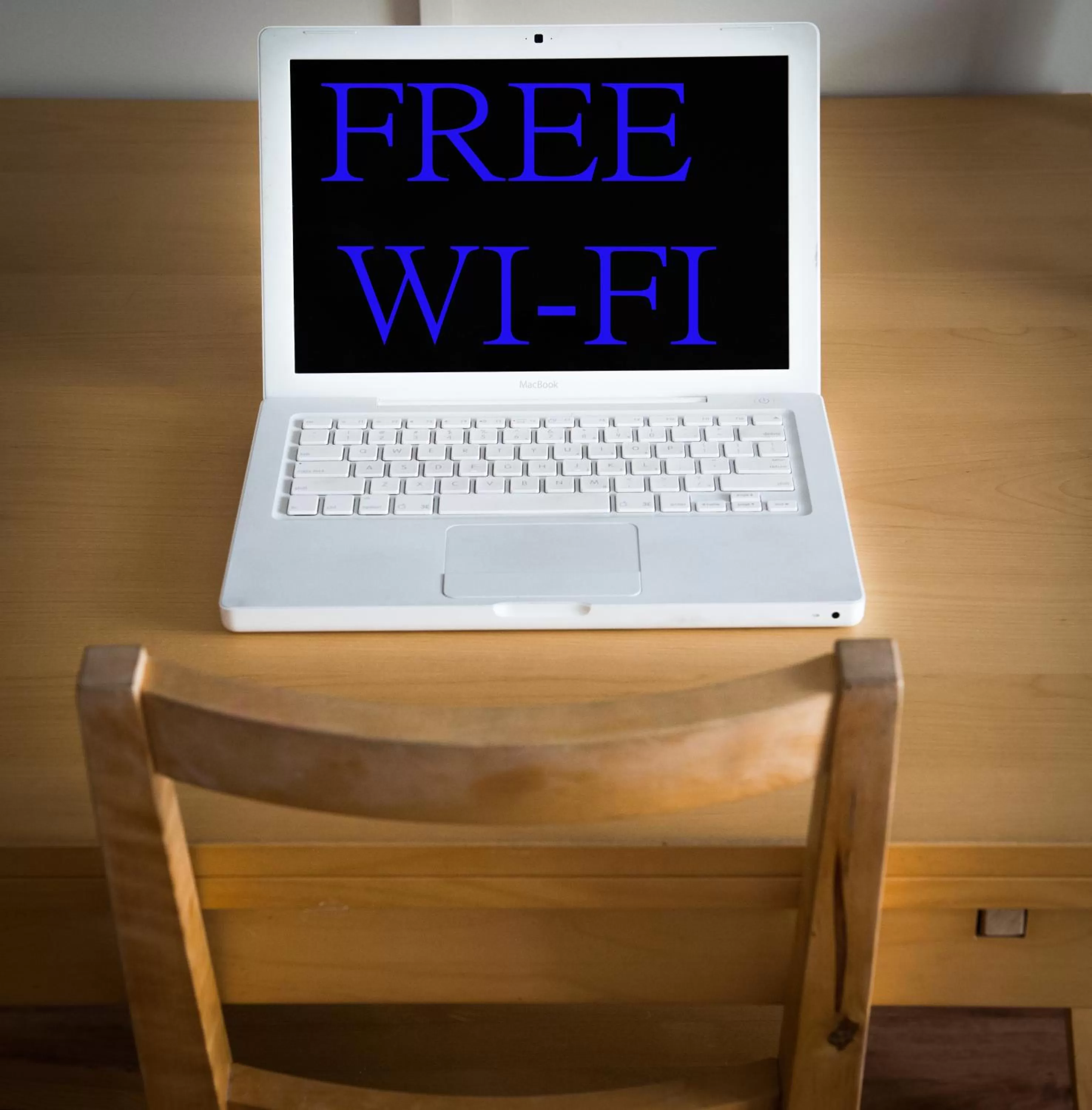 TV and multimedia in Noosa Sun - On the Noosa River