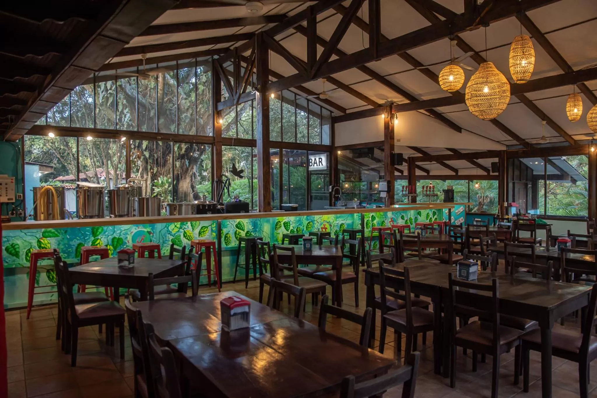 Restaurant/places to eat in Hotel Aeropuerto