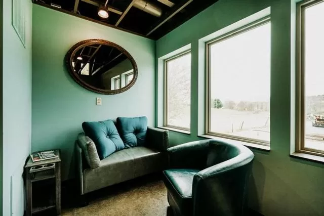 Restaurant/places to eat, Seating Area in Hocking Hills Inn