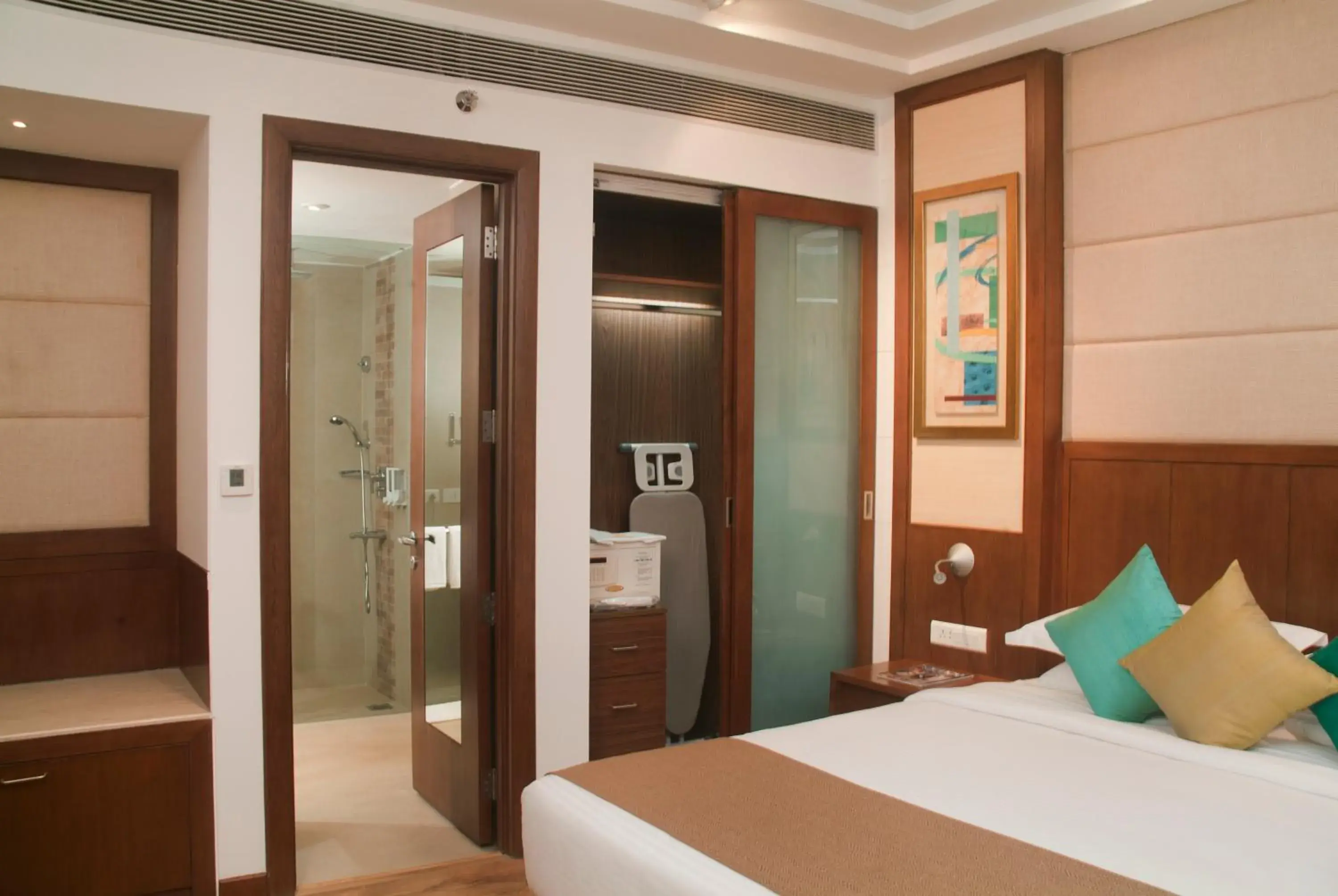 Bed in Savoy Suites Greater Noida