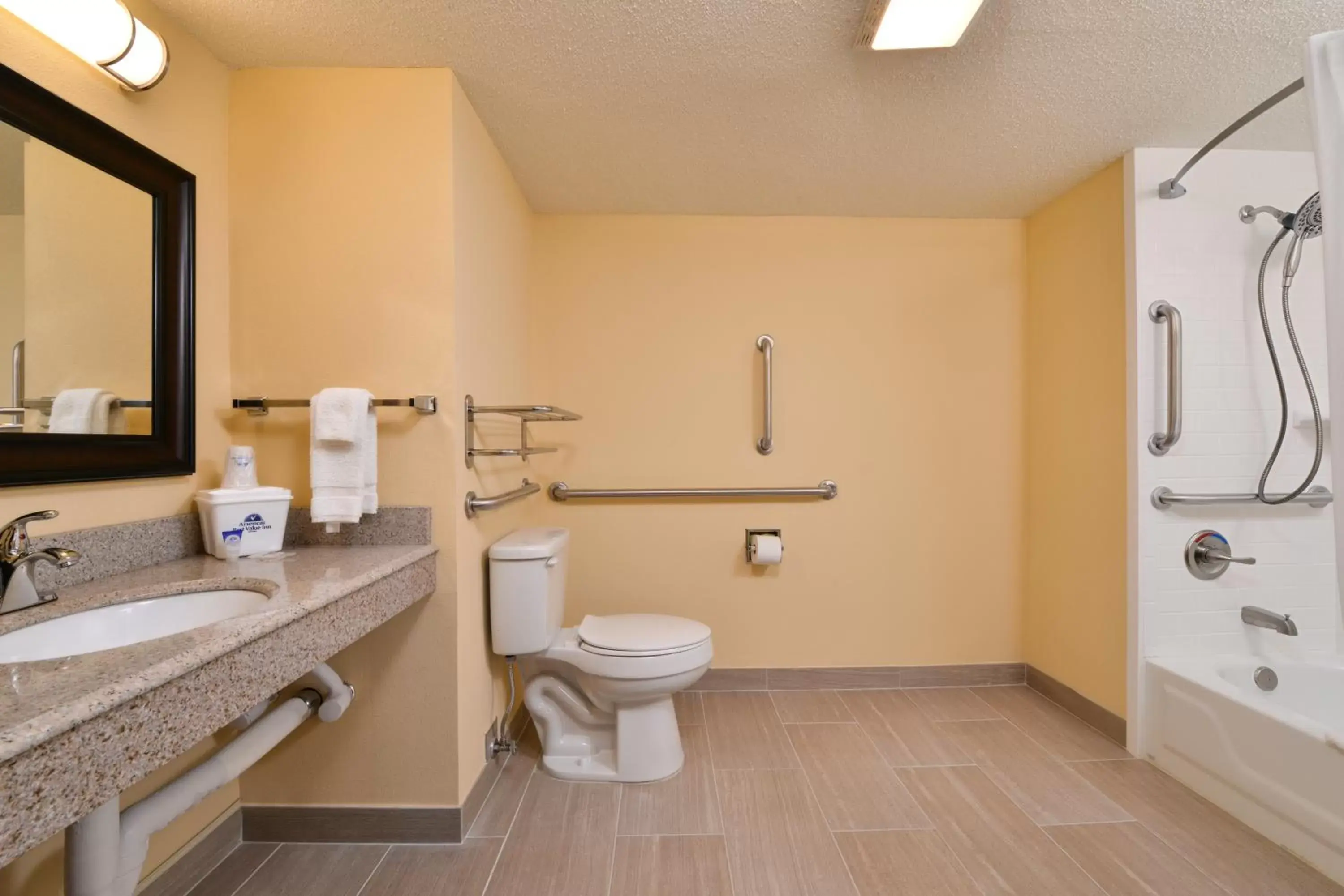 Bathroom in Americas Best Value Inn Tupelo Barnes Crossing