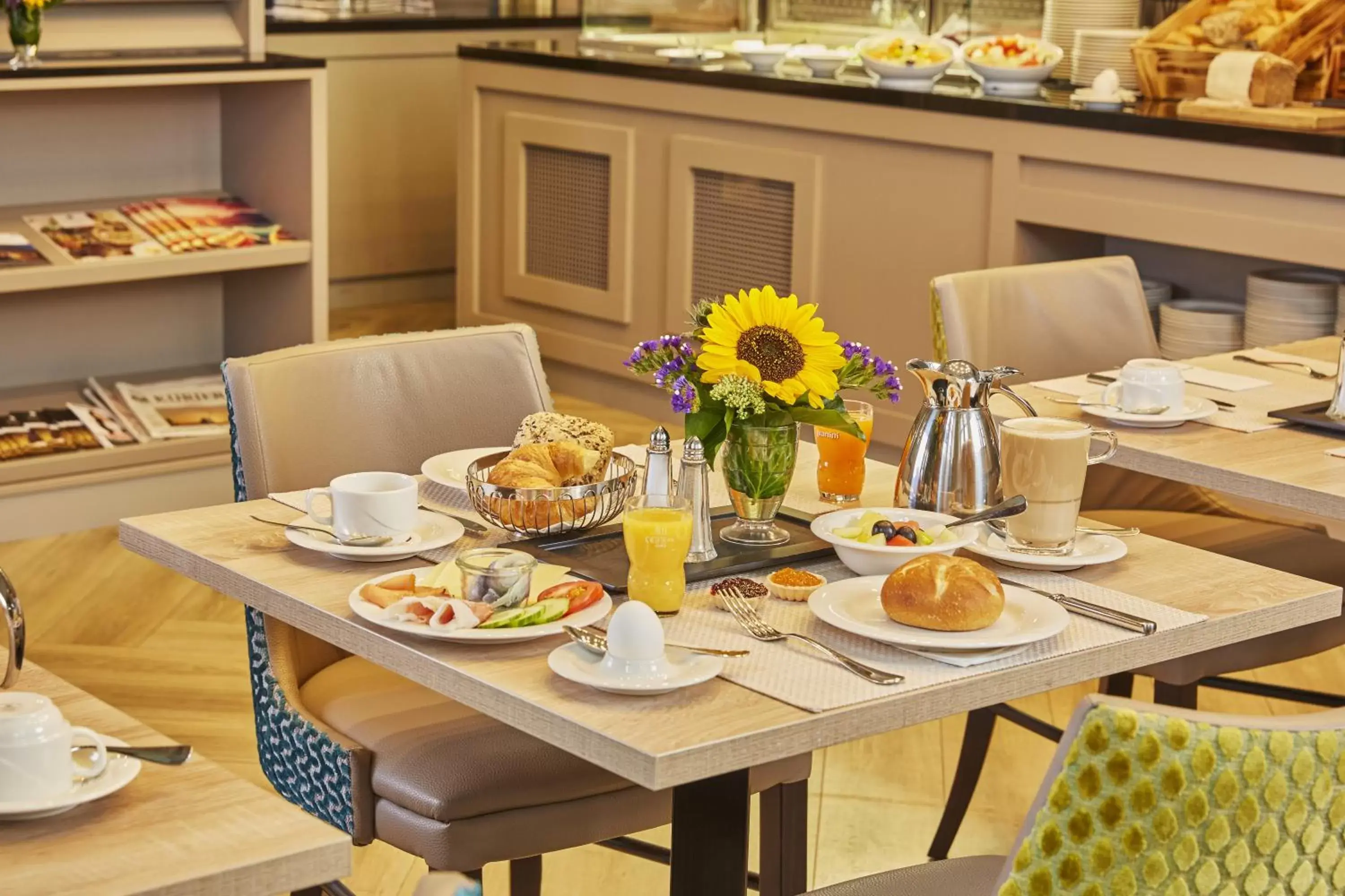 Buffet breakfast in H4 Hotel Residenzschloss Bayreuth Buffet breakfast in H4 Hotel Residenzschloss Bayreuth