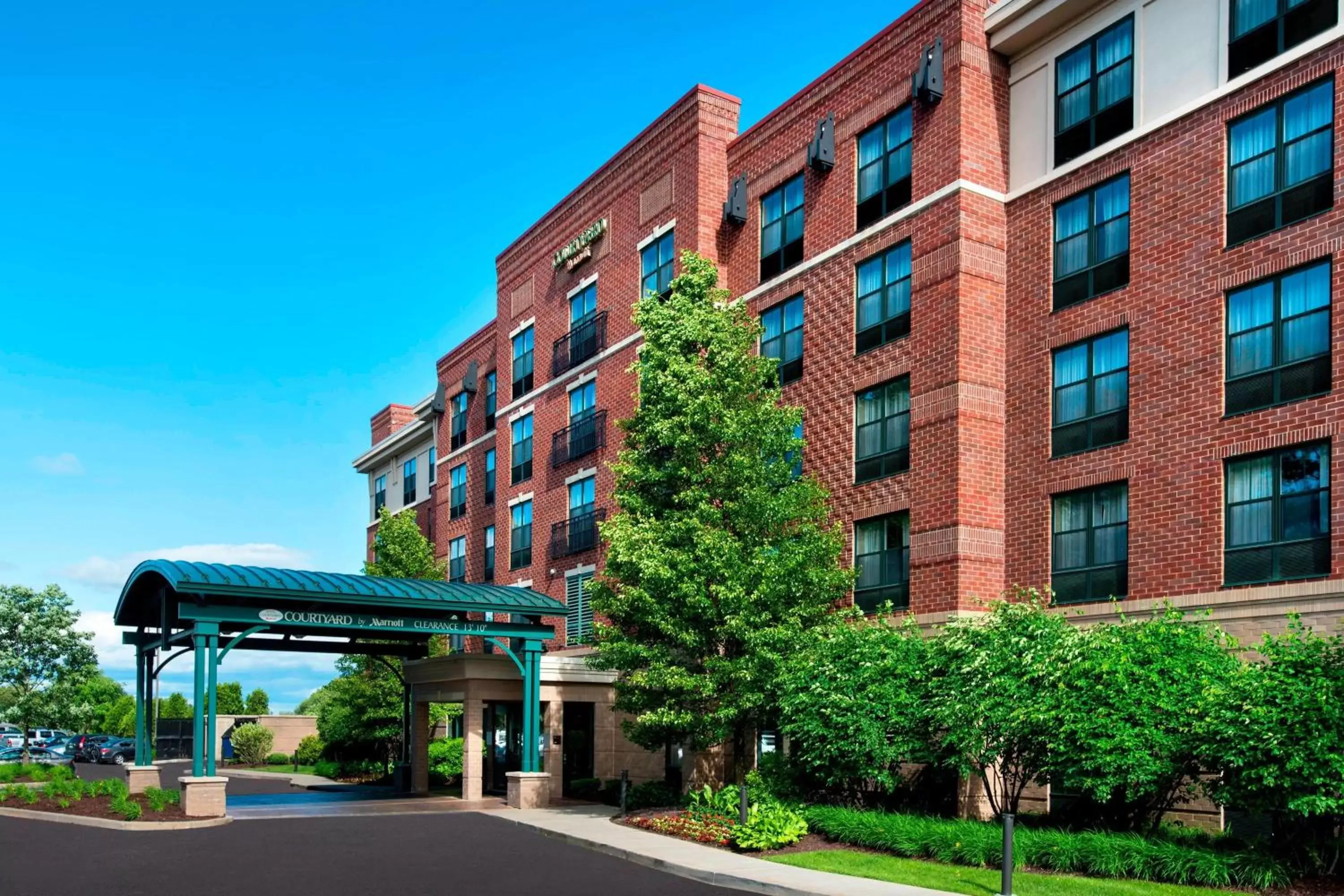 Property Building in Courtyard by Marriott Saratoga Springs