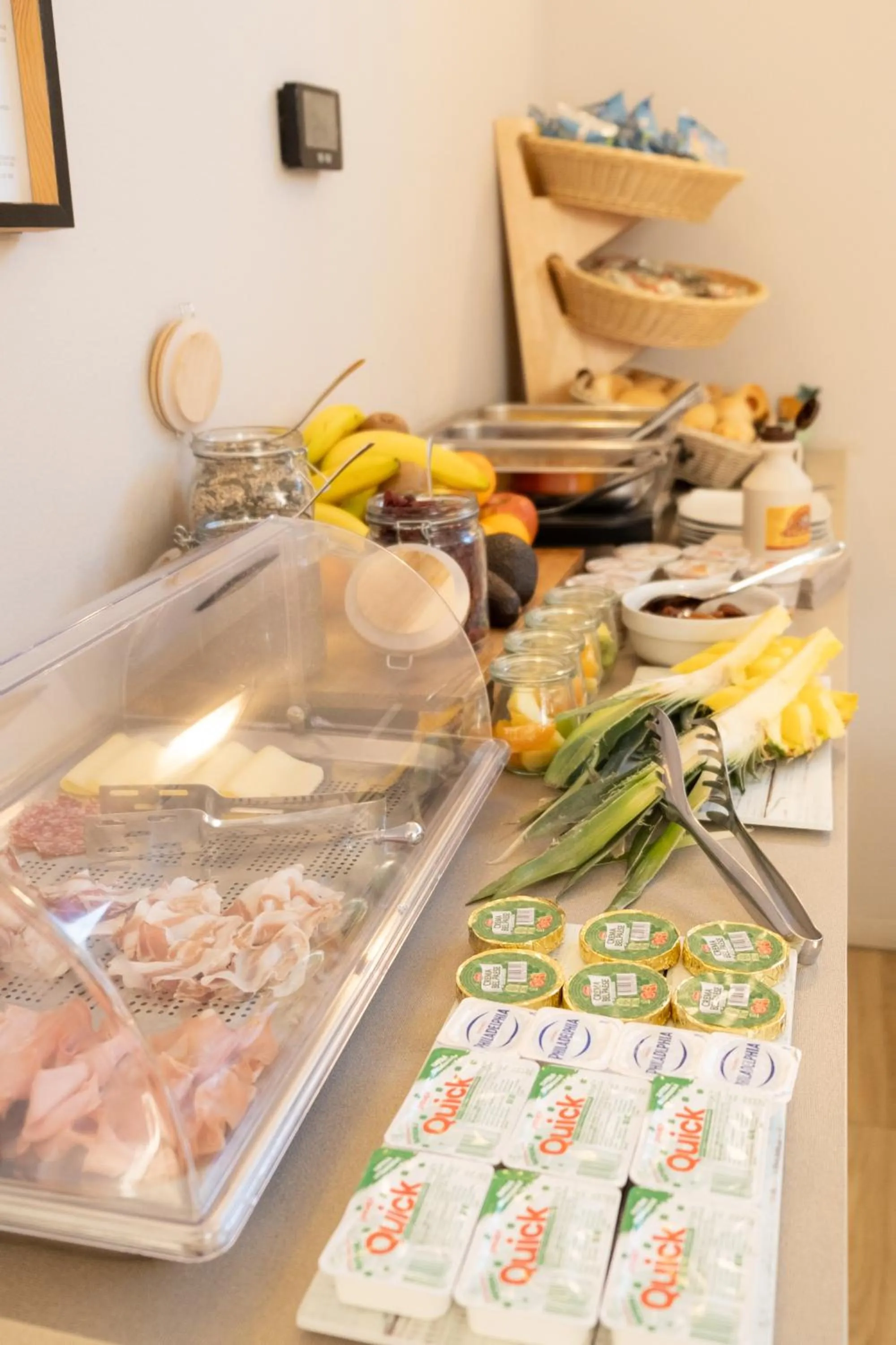 Breakfast in Hotel Motel 2000