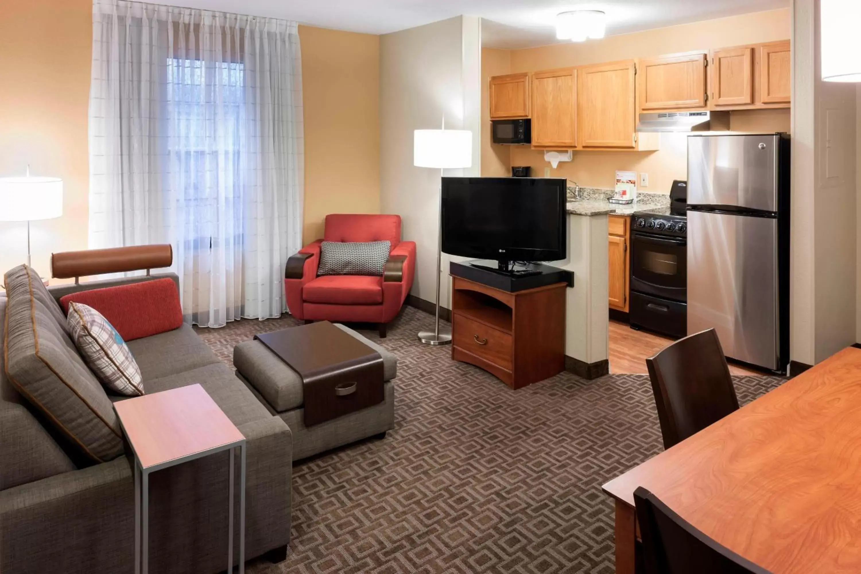 Bedroom, Seating Area in TownePlace Suites Dallas Las Colinas