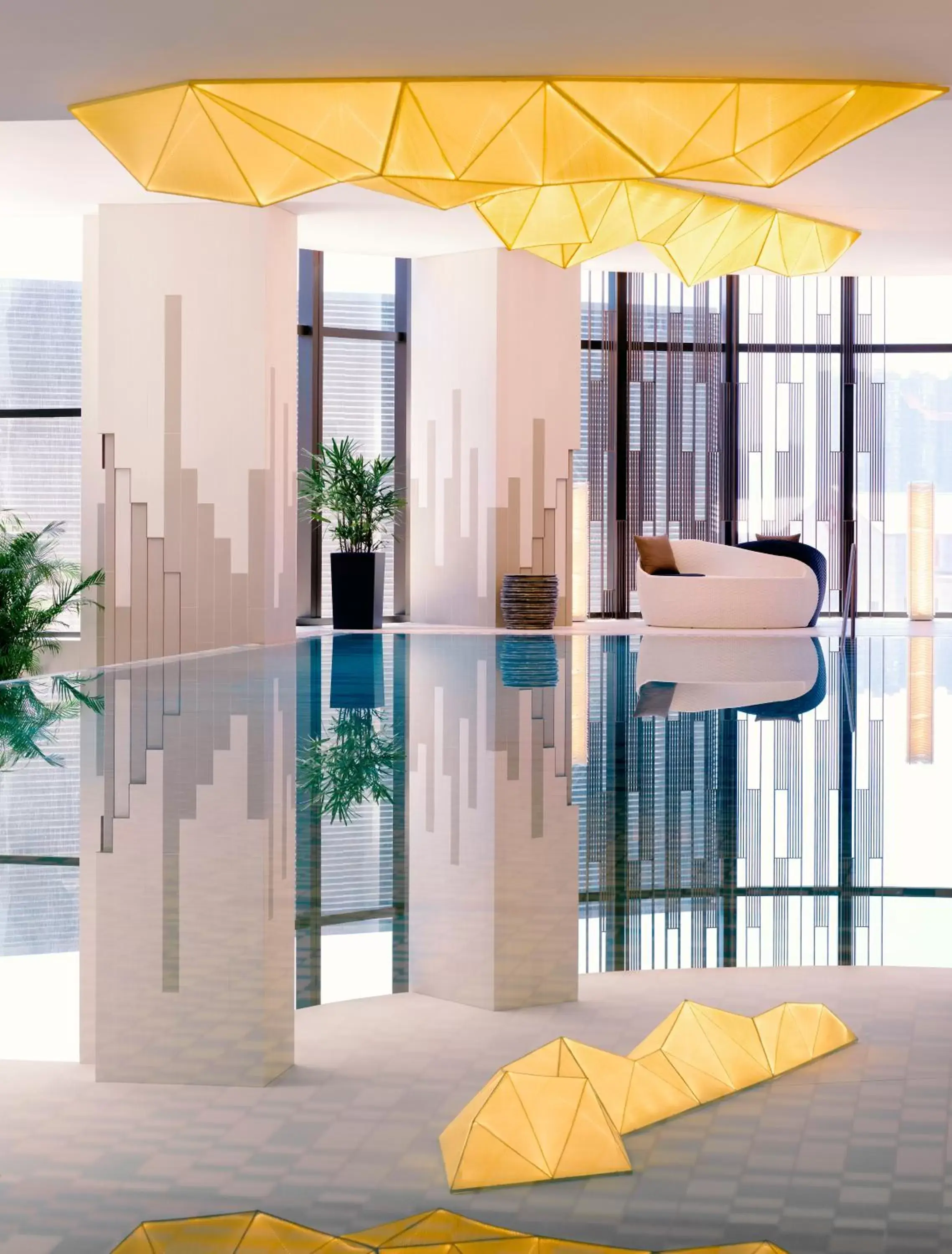 Swimming pool in Grand Hyatt Xi'an Swimming pool in Grand Hyatt Xi'an