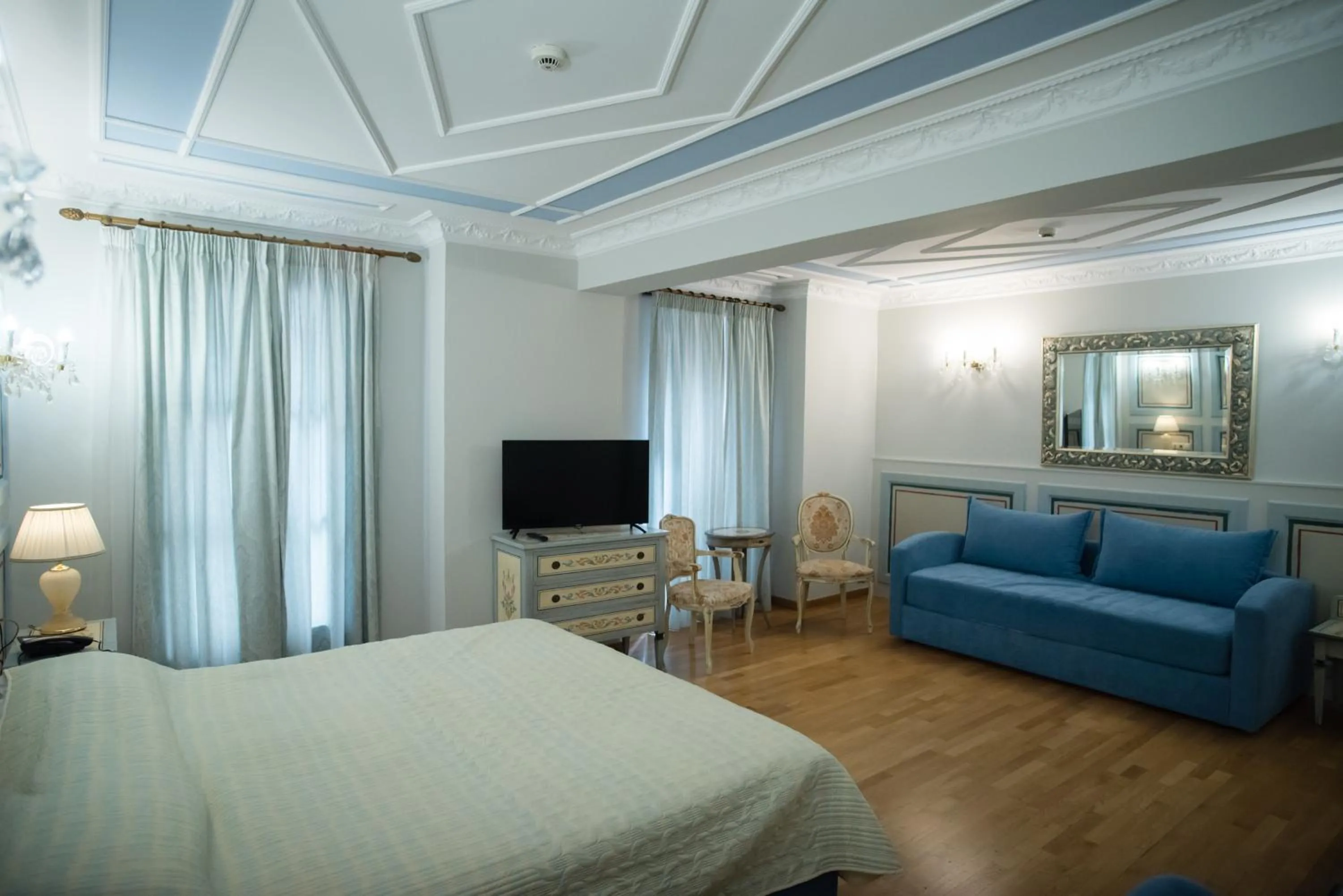 Bedroom, Bed in Byzantino Hotel