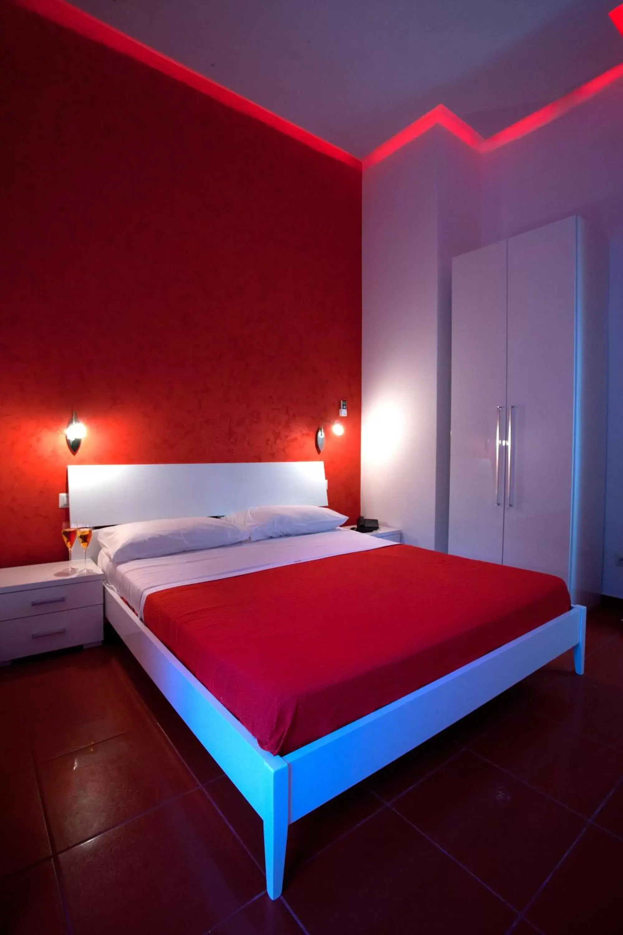 Bed in Mergellina Resort