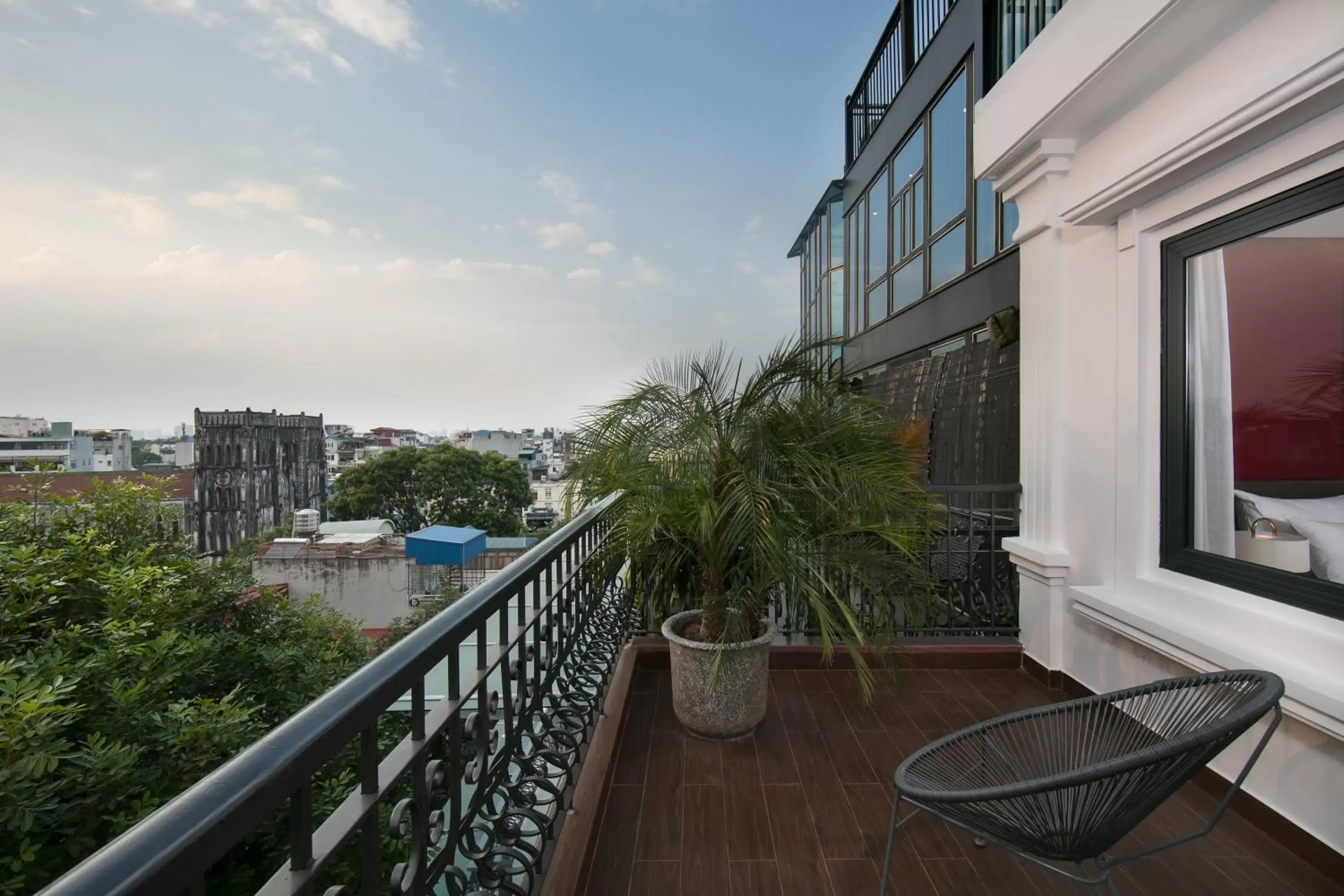 Balcony/Terrace in Hanoi L'Heritage Diamond Hotel & Spa