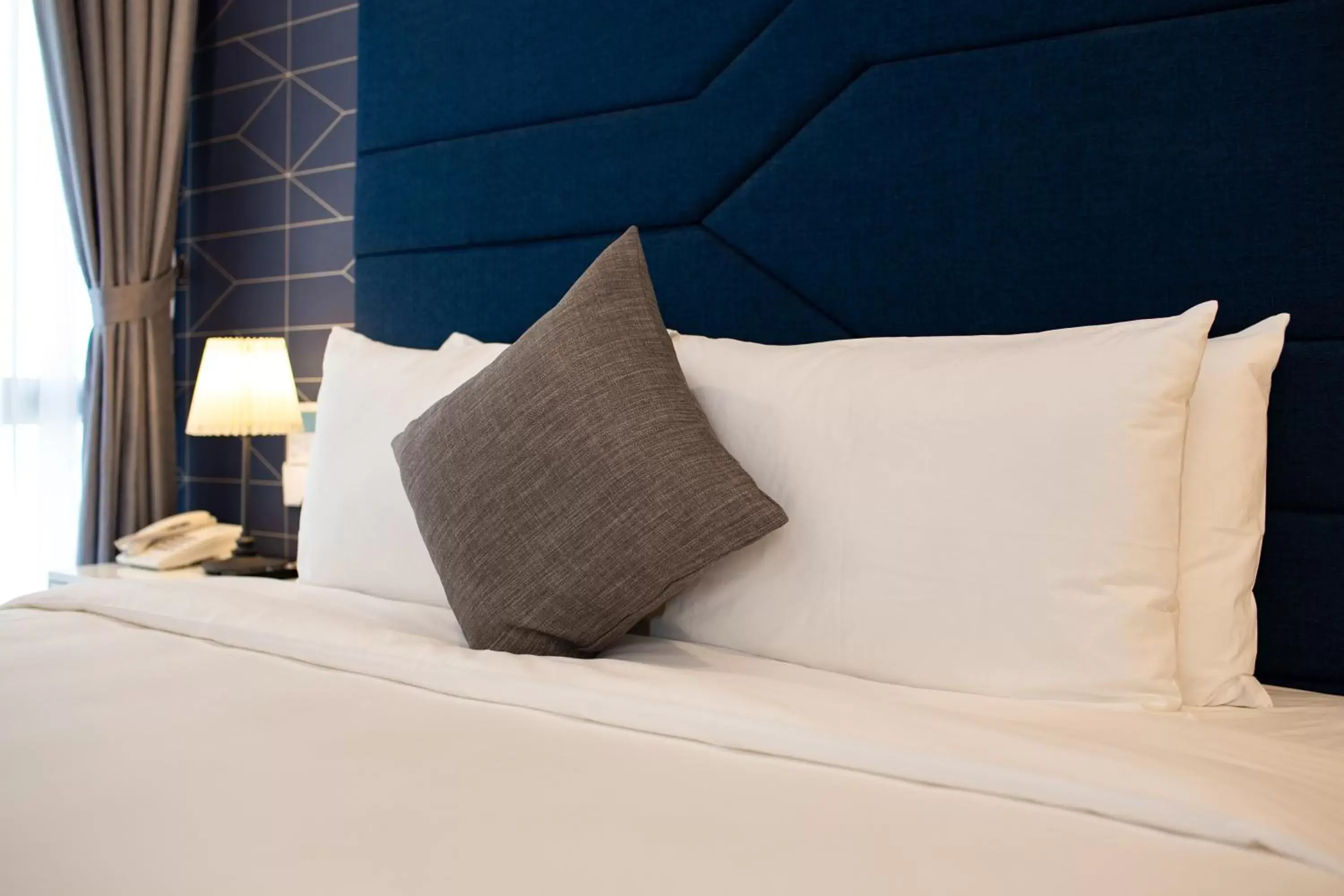 Bed in May De Ville Legend Hotel & Spa