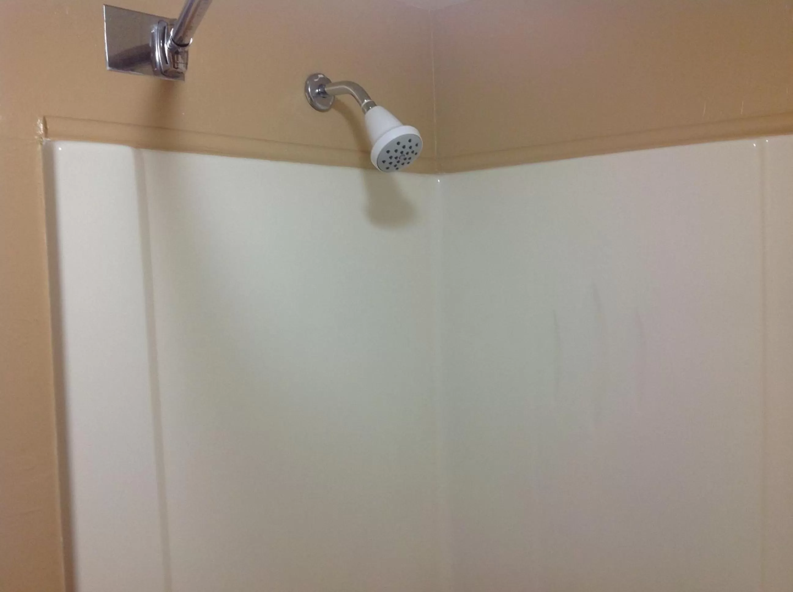 Family Room with Bath in Motel 6 Williams AZ Historic Route 66