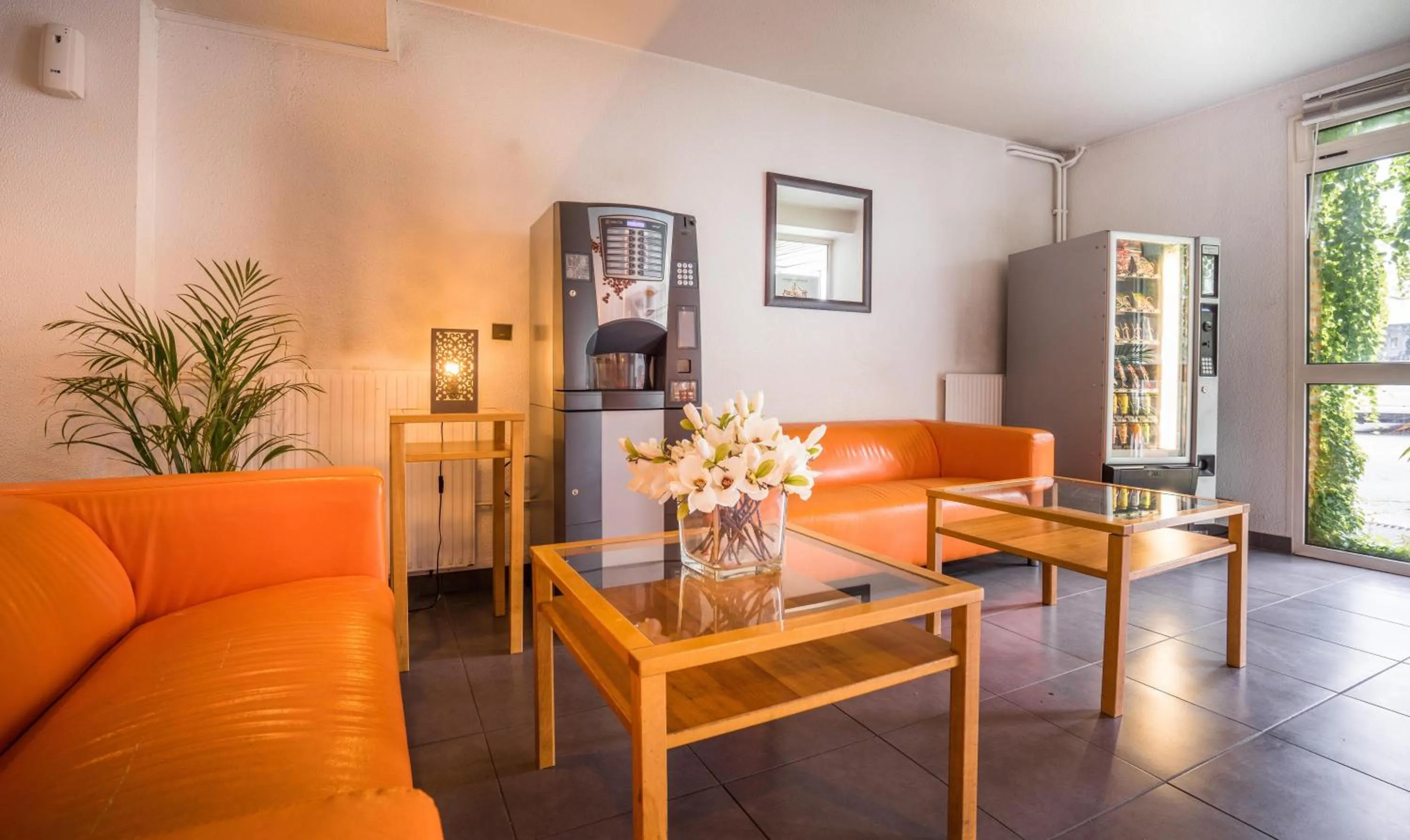 Lobby or reception in Premiere Classe Rungis - Orly