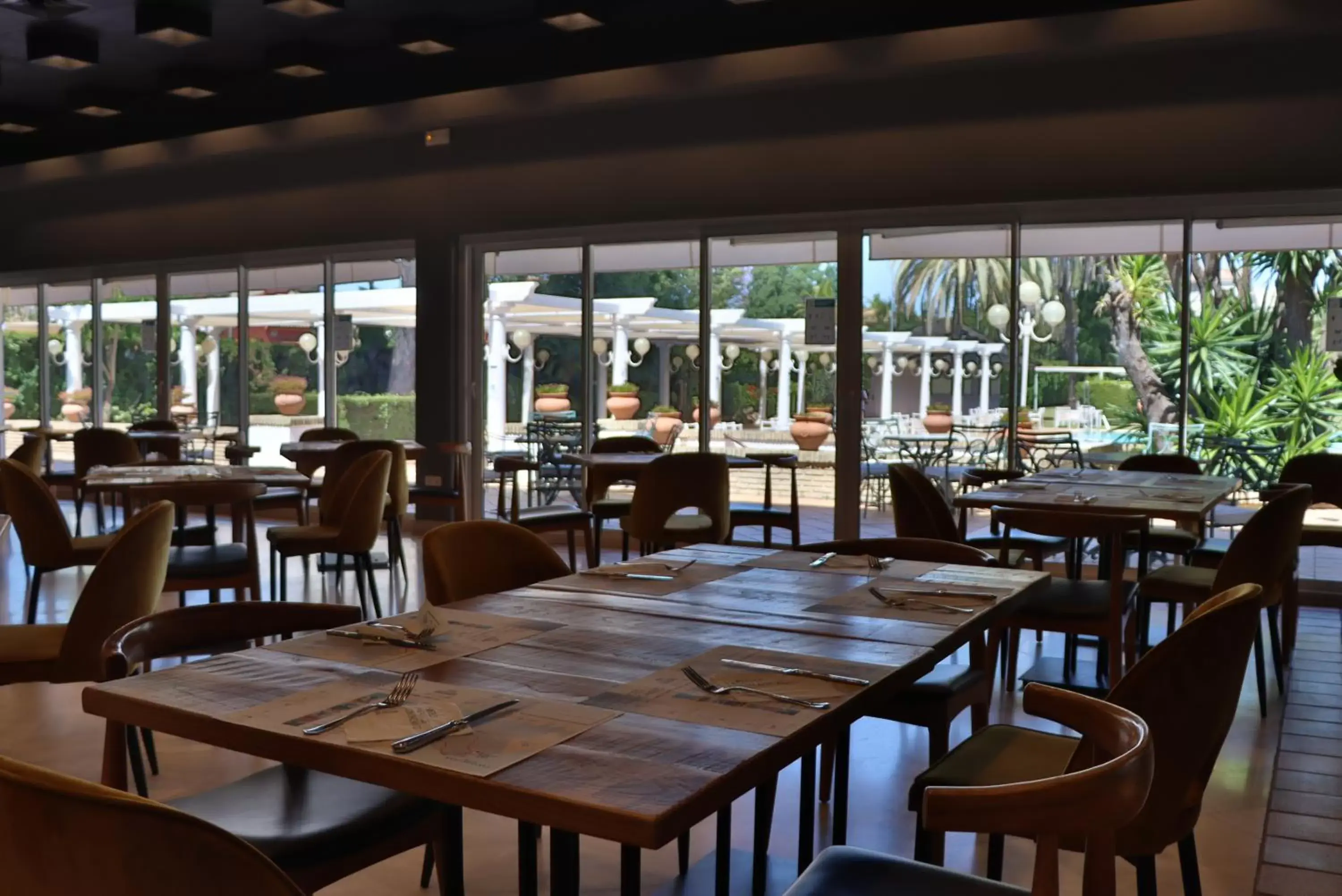 Breakfast, Restaurant/Places to Eat in Hotel Jerez & Spa