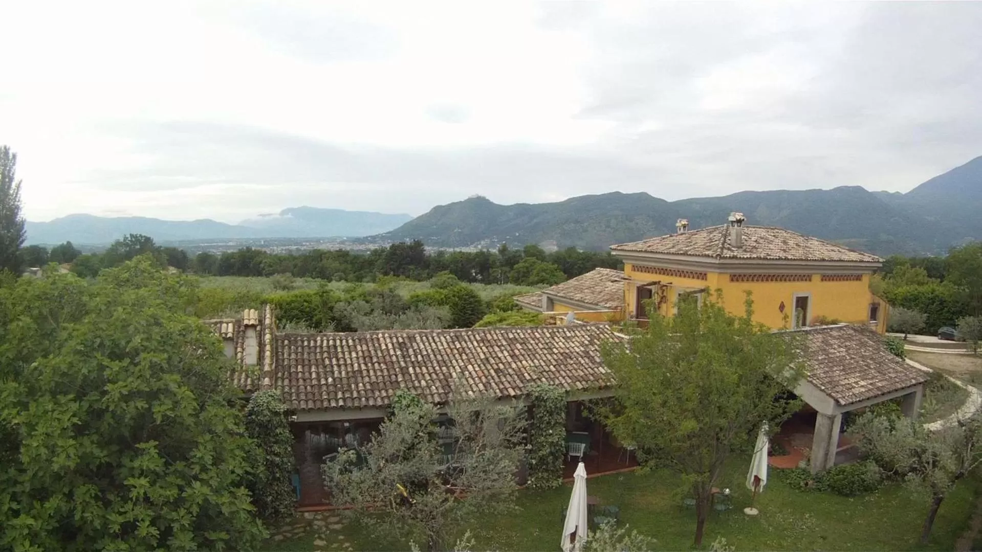 Facade/entrance in Le Ninfee