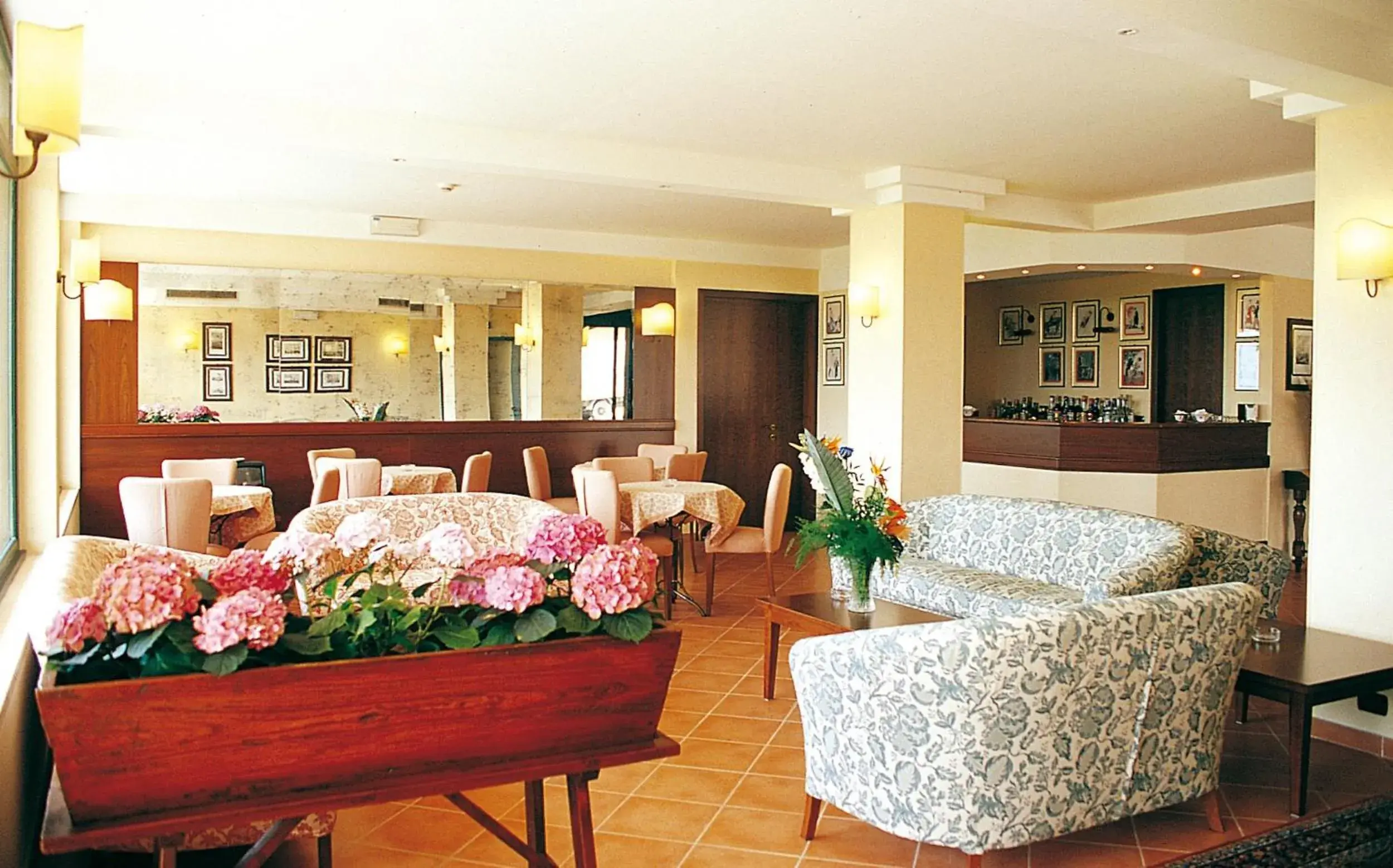 Lobby or reception, Lounge/Bar in Sangallo Park Hotel