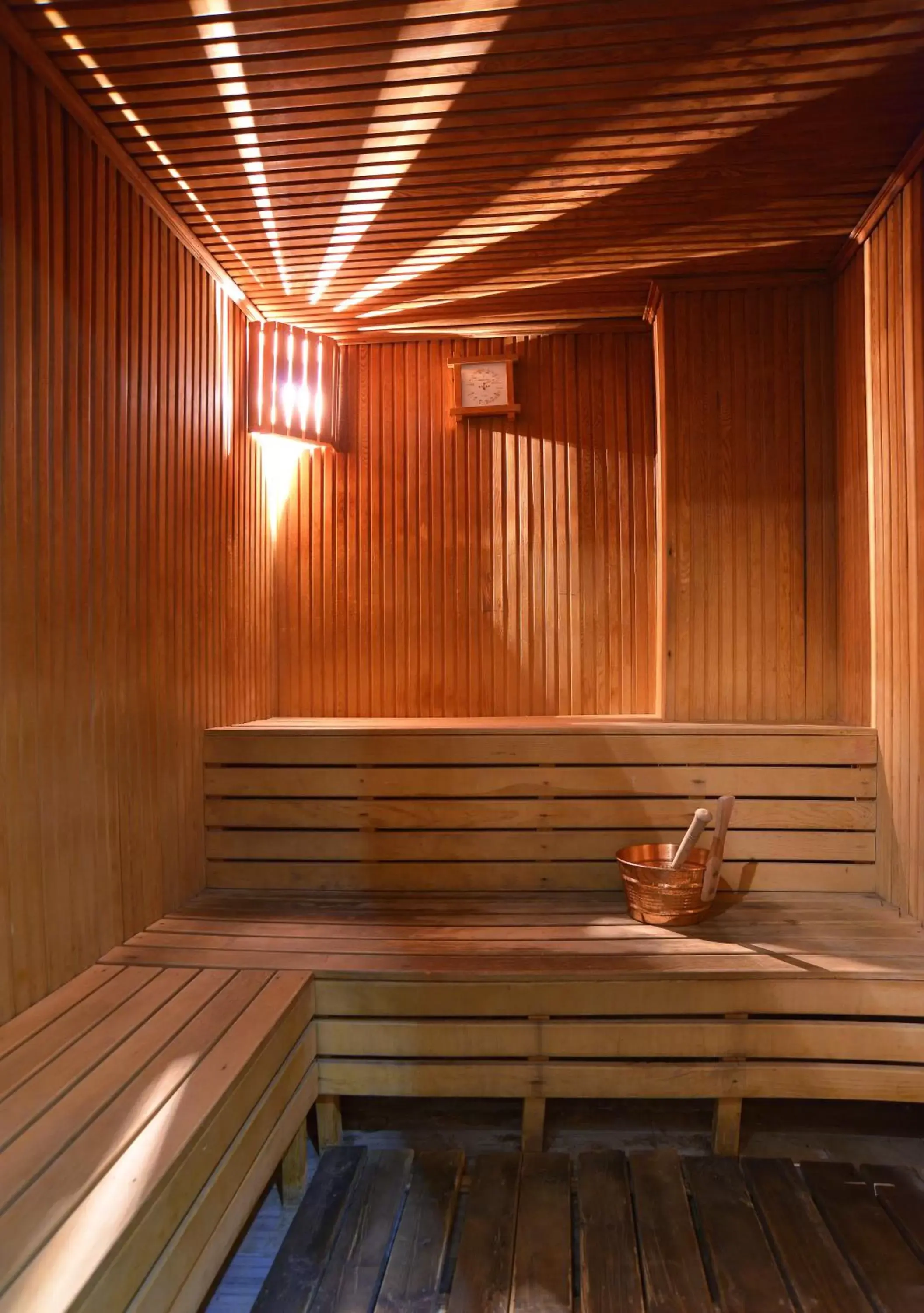 Sauna in Pera Tulip Hotel