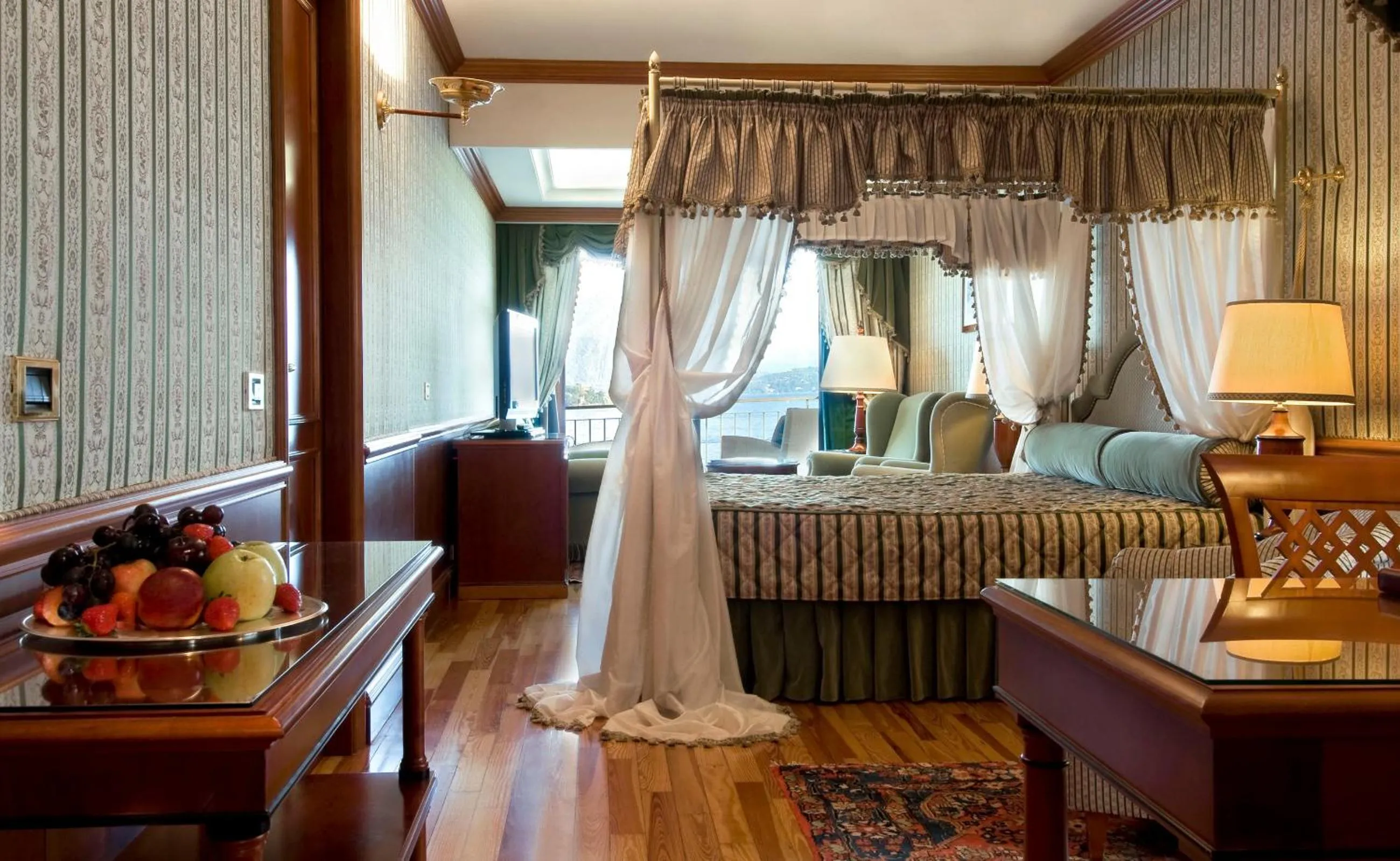 Photo of the whole room, Bed in Grand Hotel Dino