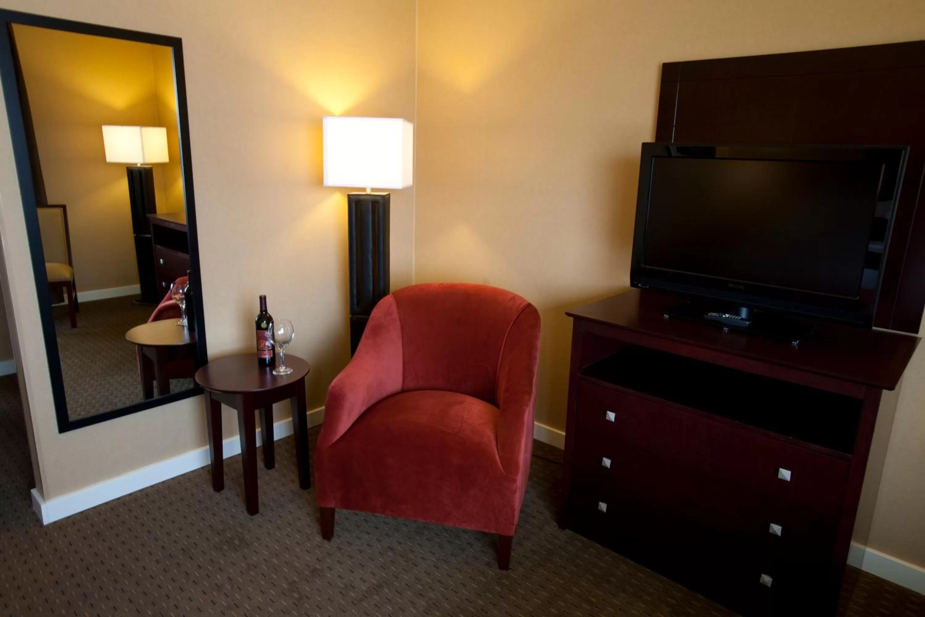 TV and multimedia in Celilo Inn