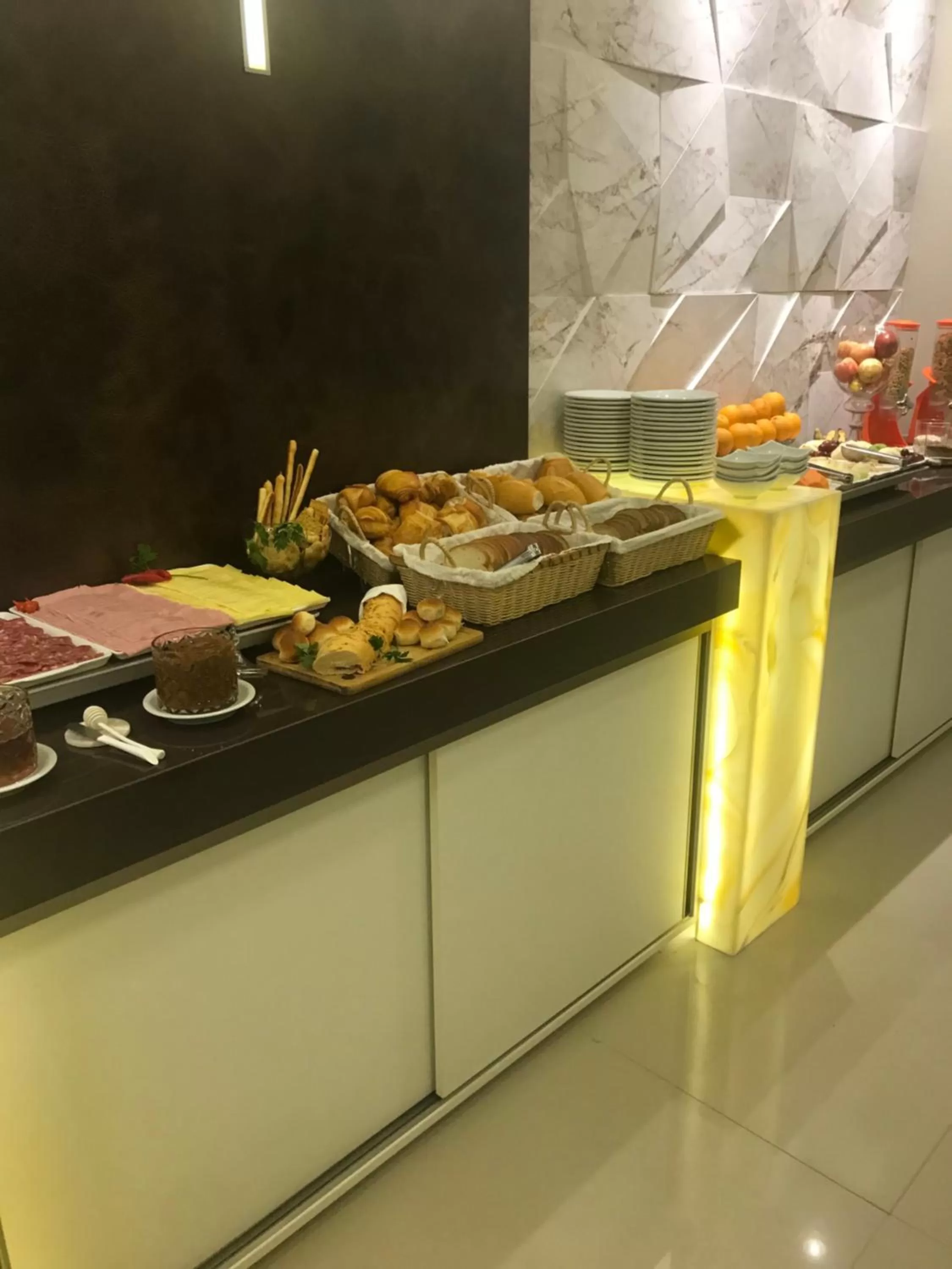 Food in Hotel Ibicui