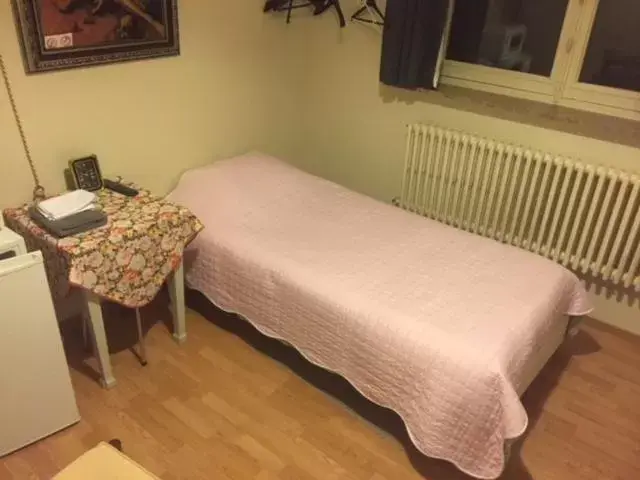 Single Room with Private Bathroom - single occupancy in B&B House Caesekin Single Room with Private Bathroom - single occupancy in B&B House Caesekin