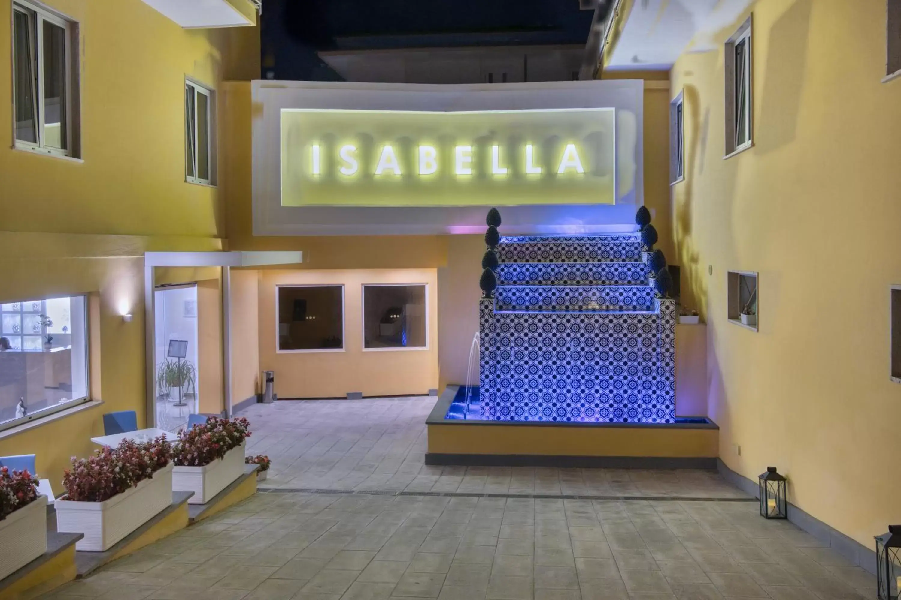 Facade/entrance in Hotel Isabella Sorrento