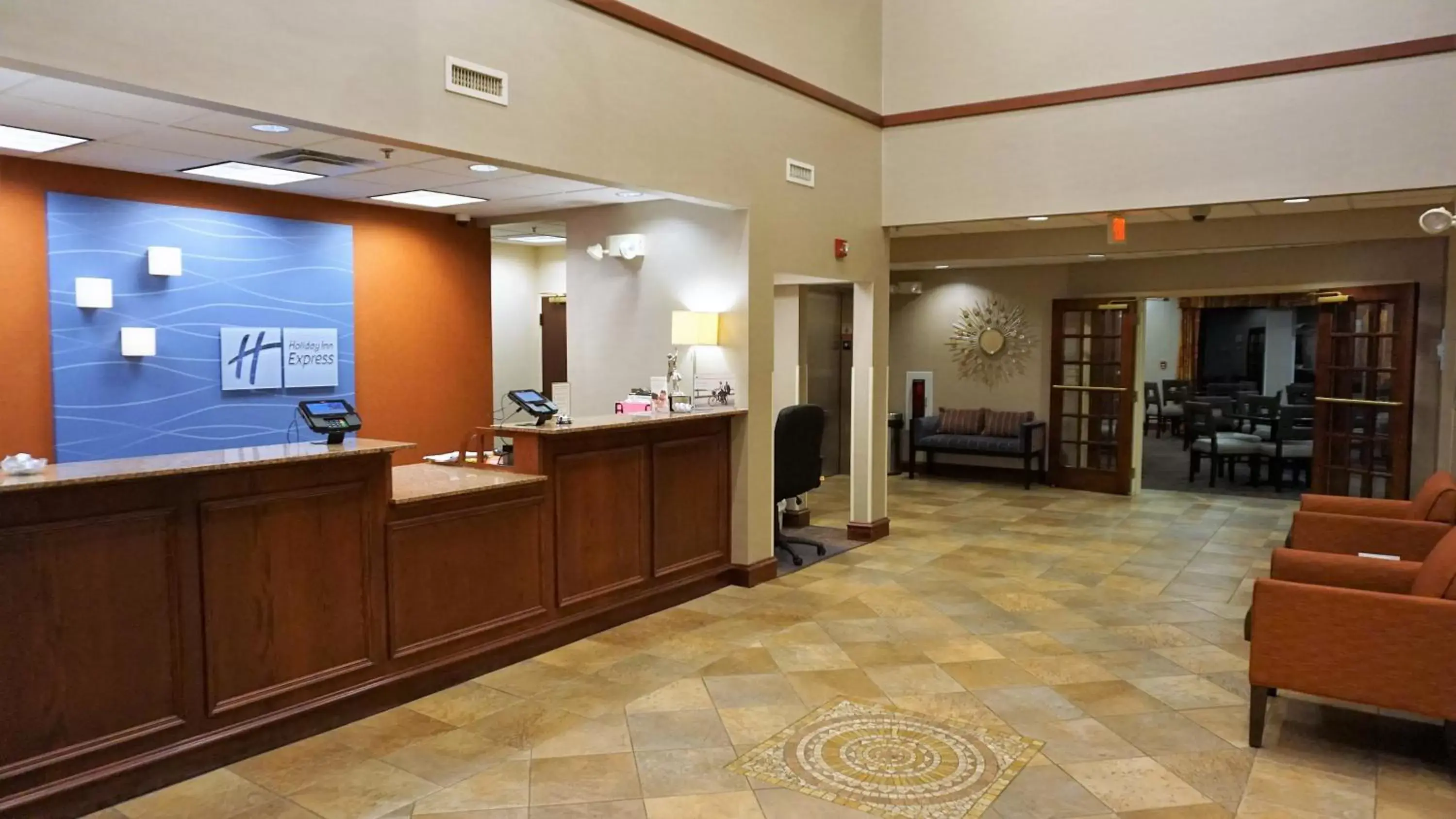 Property building, Lobby/Reception in Holiday Inn Express & Suites Gibson, an IHG Hotel