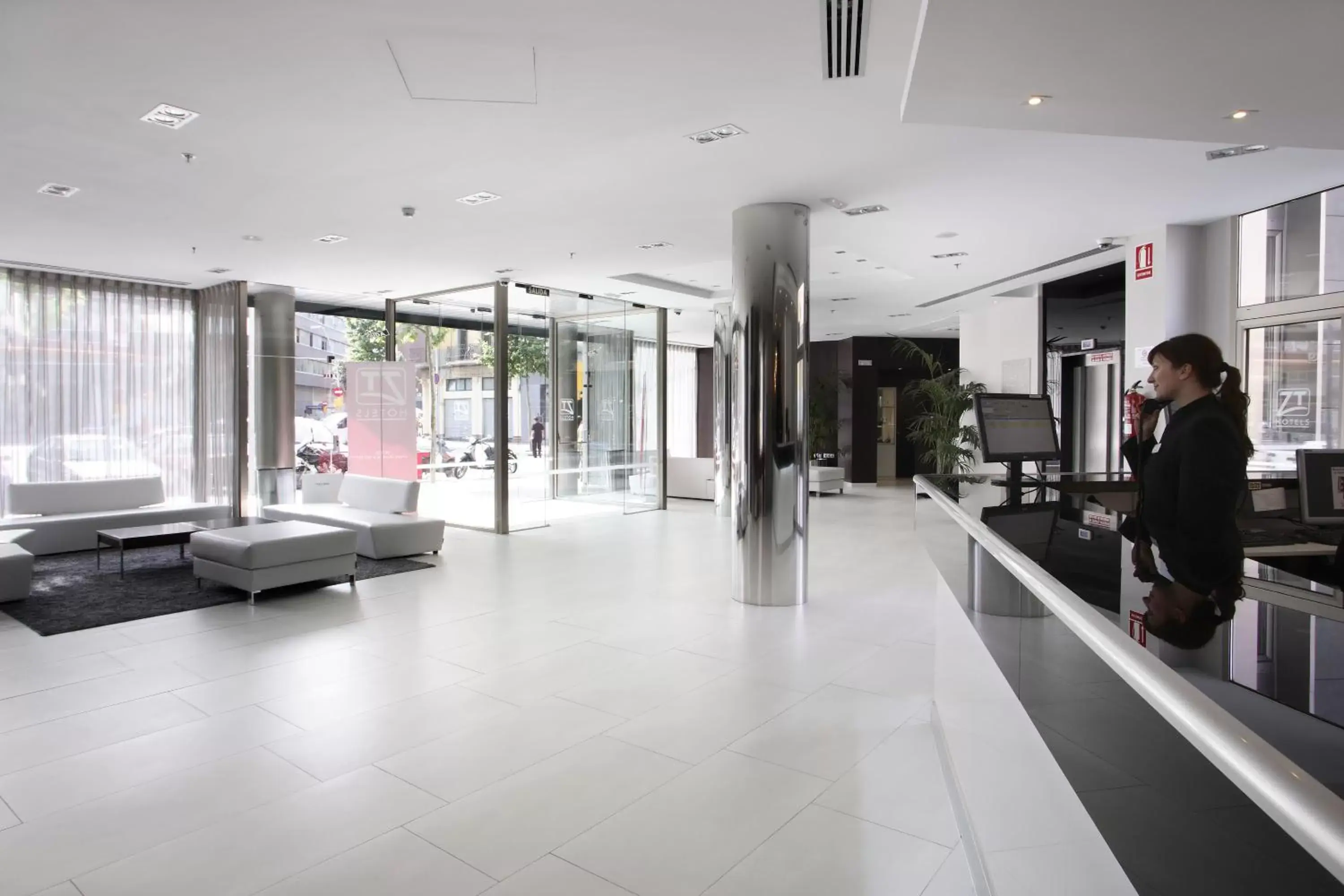 Lobby or reception in Hotel & Spa Villa Olimpica Suites