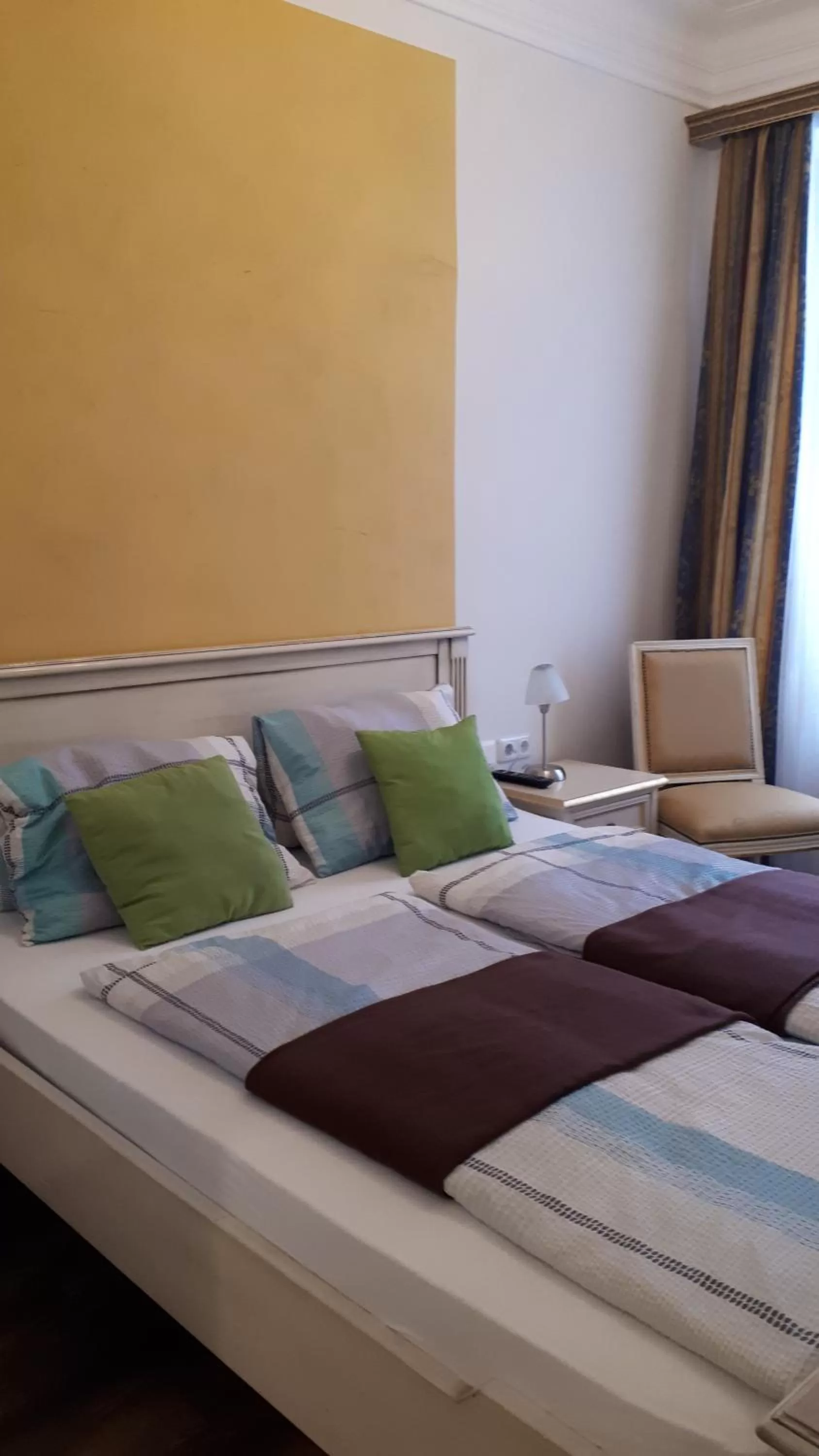 Bed in Gasthof-Pension Schwarzer Bär