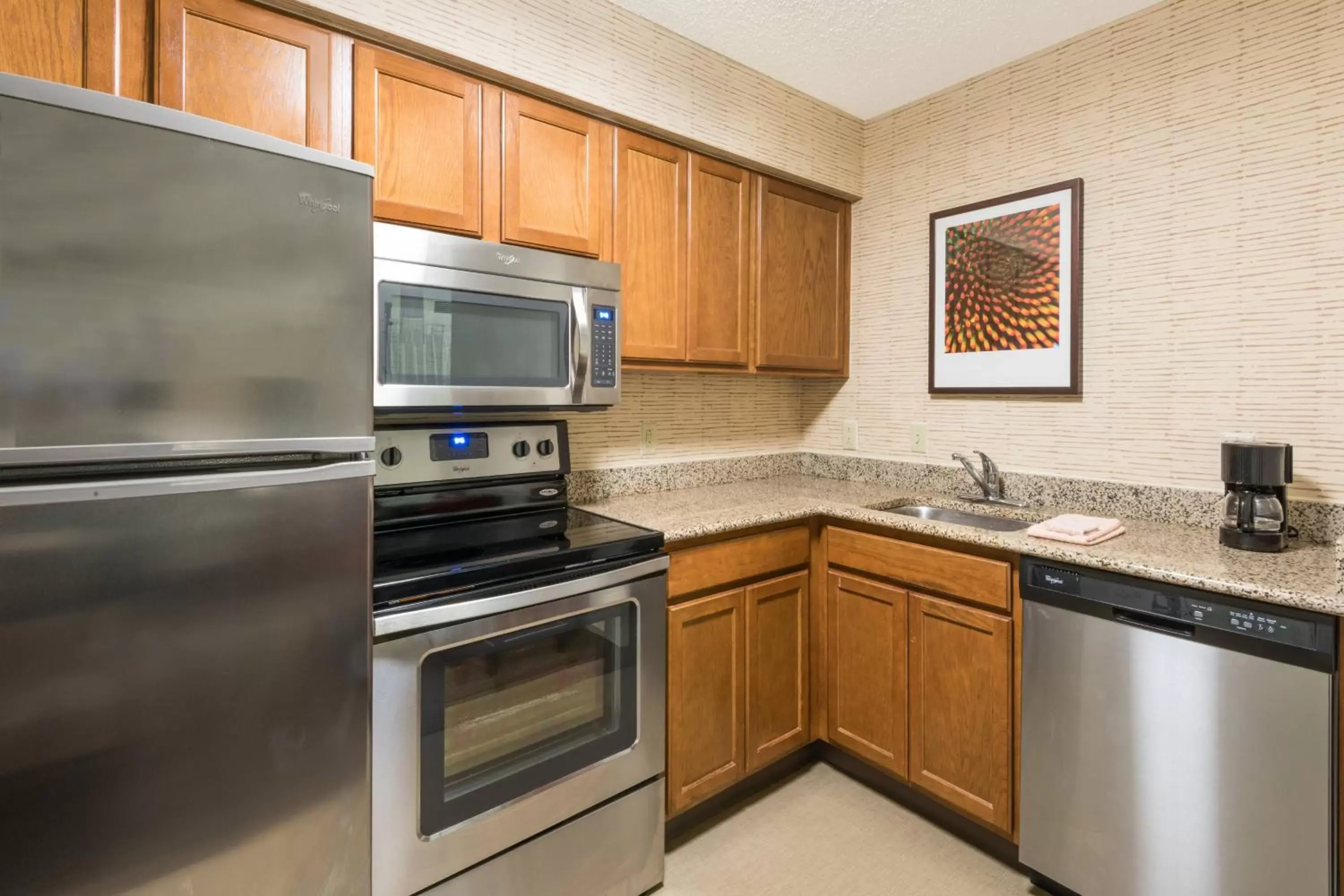 Bedroom, Kitchen/Kitchenette in Residence Inn Brownsville