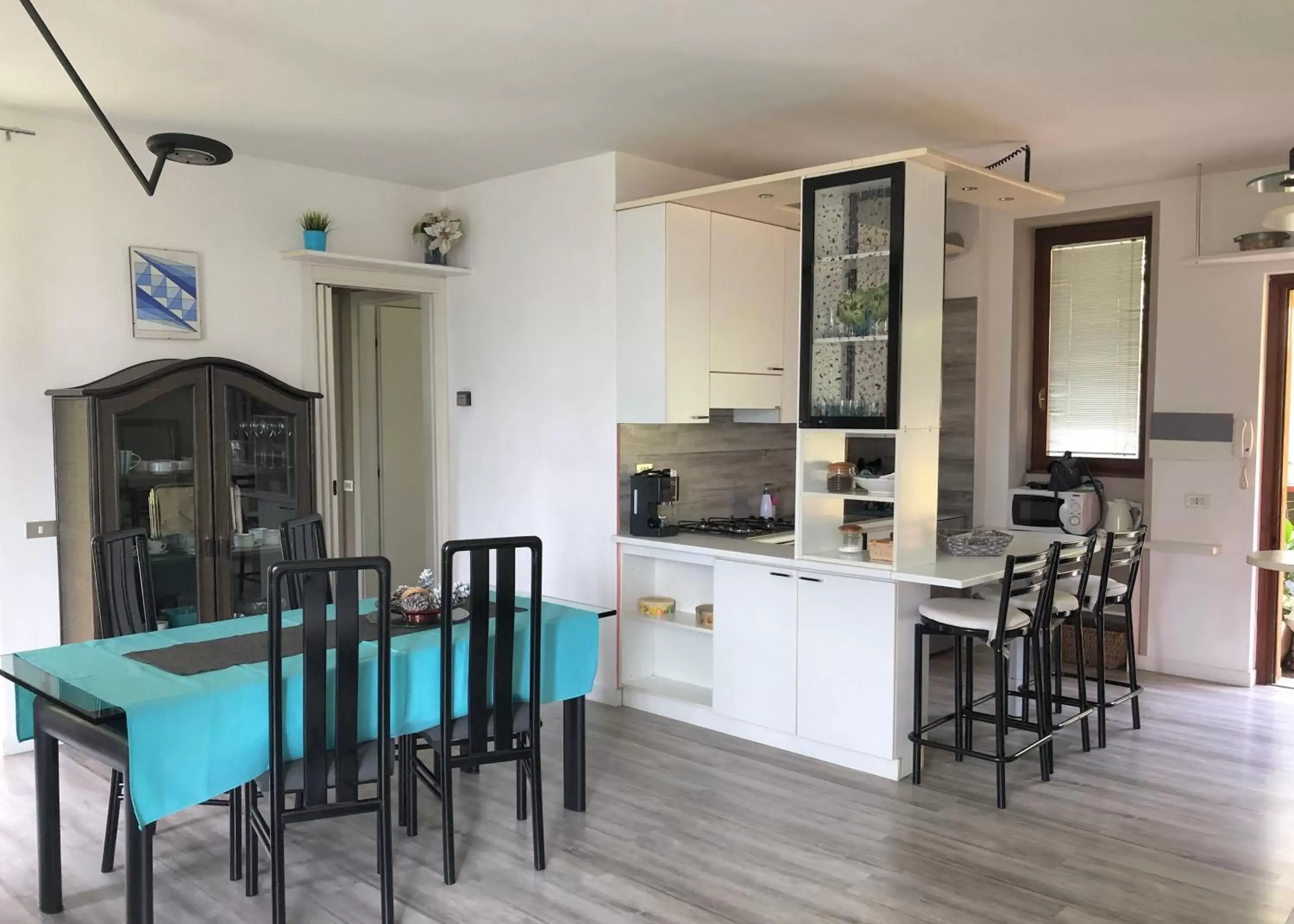 Photo of the whole room, Dining Area in Menaggio appartamento le Terrazze
