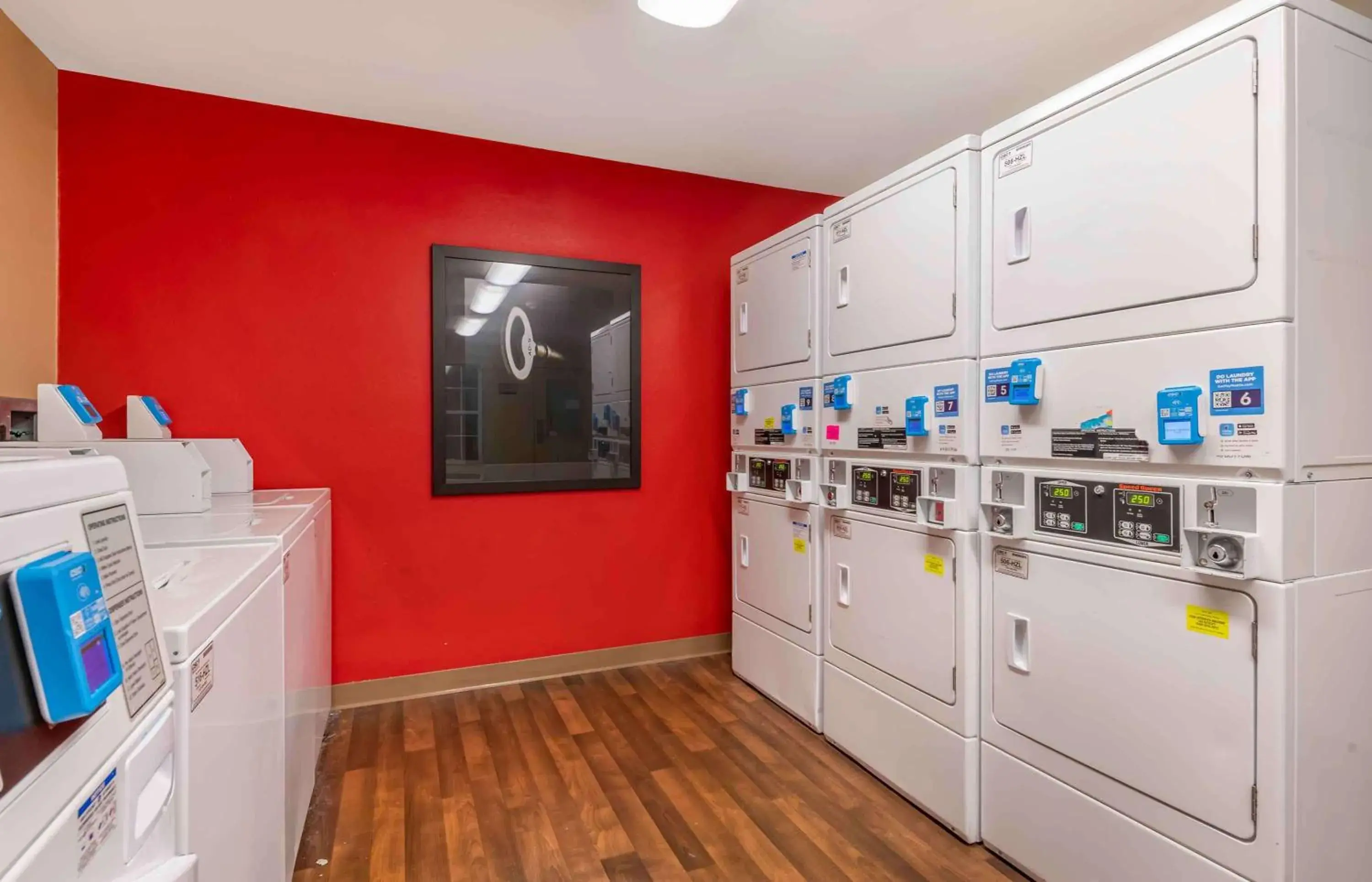 Property building in Extended Stay America Select Suites - Gainesville - I-75 Property building in Extended Stay America Select Suites - Gainesville - I-75