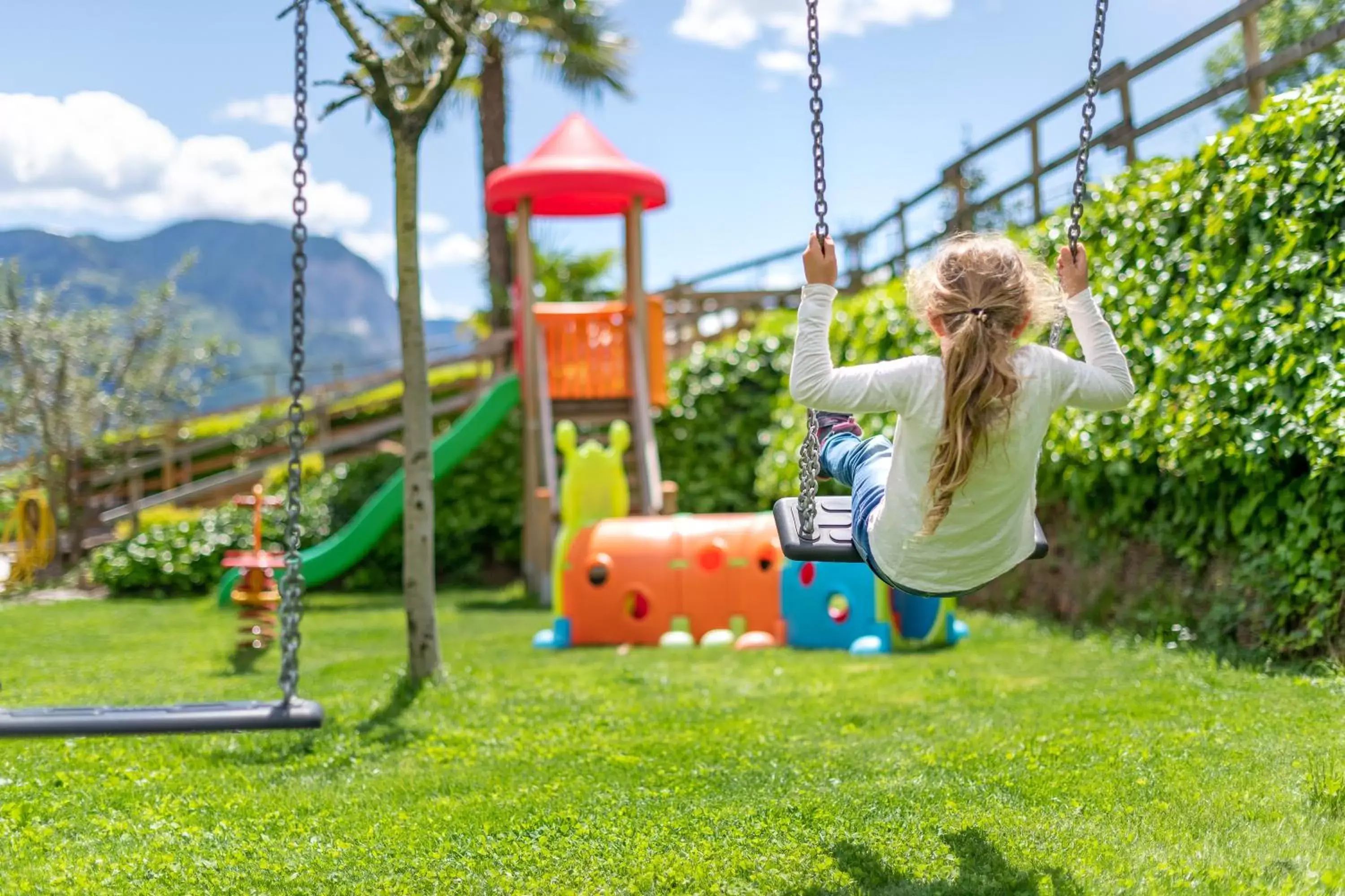 Children play ground, Children's Play Area in Residence Garni Hotel Vineus