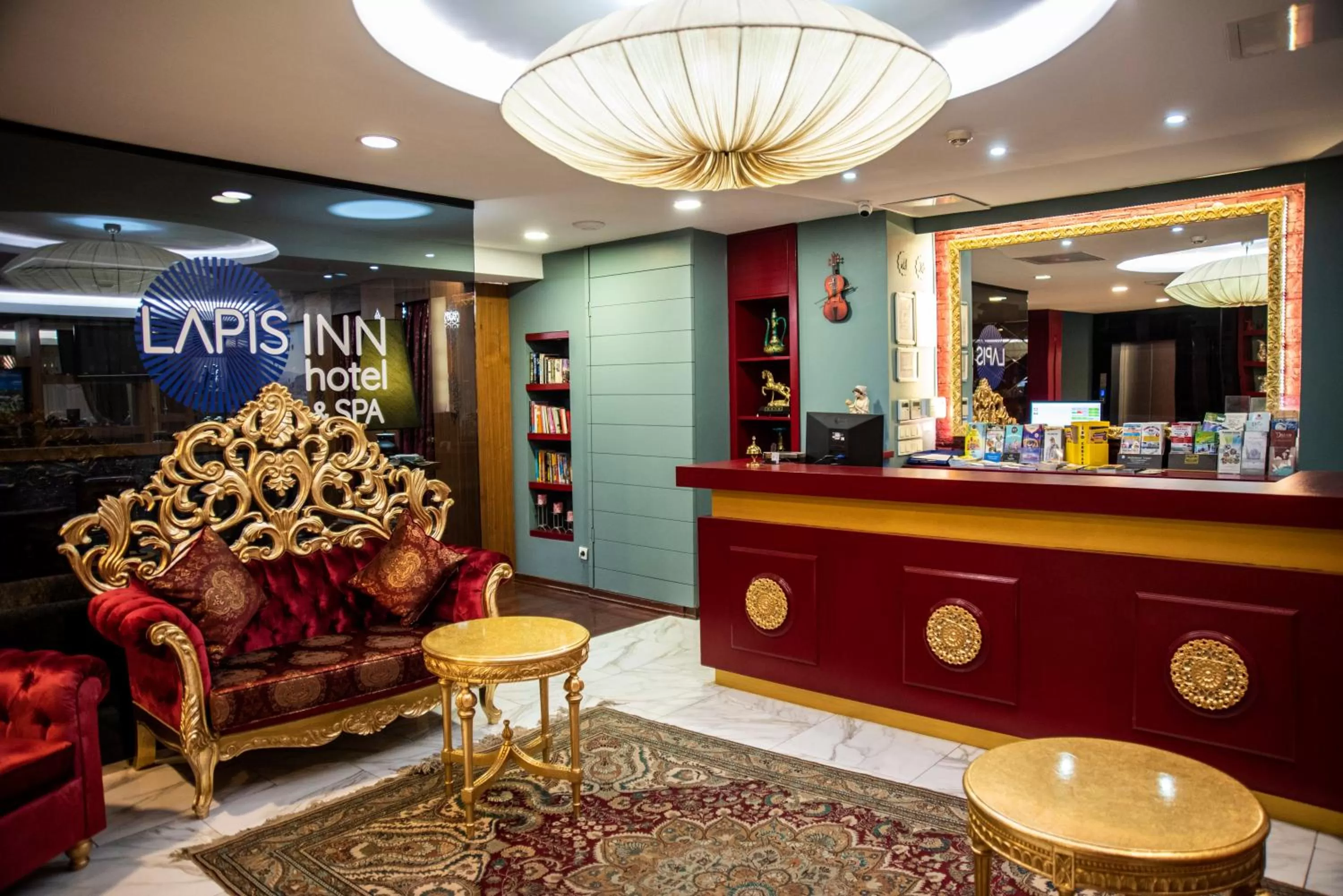 Lobby or reception in Lapis Inn Hotel & Spa ( Ex. Ambassador Hotel)