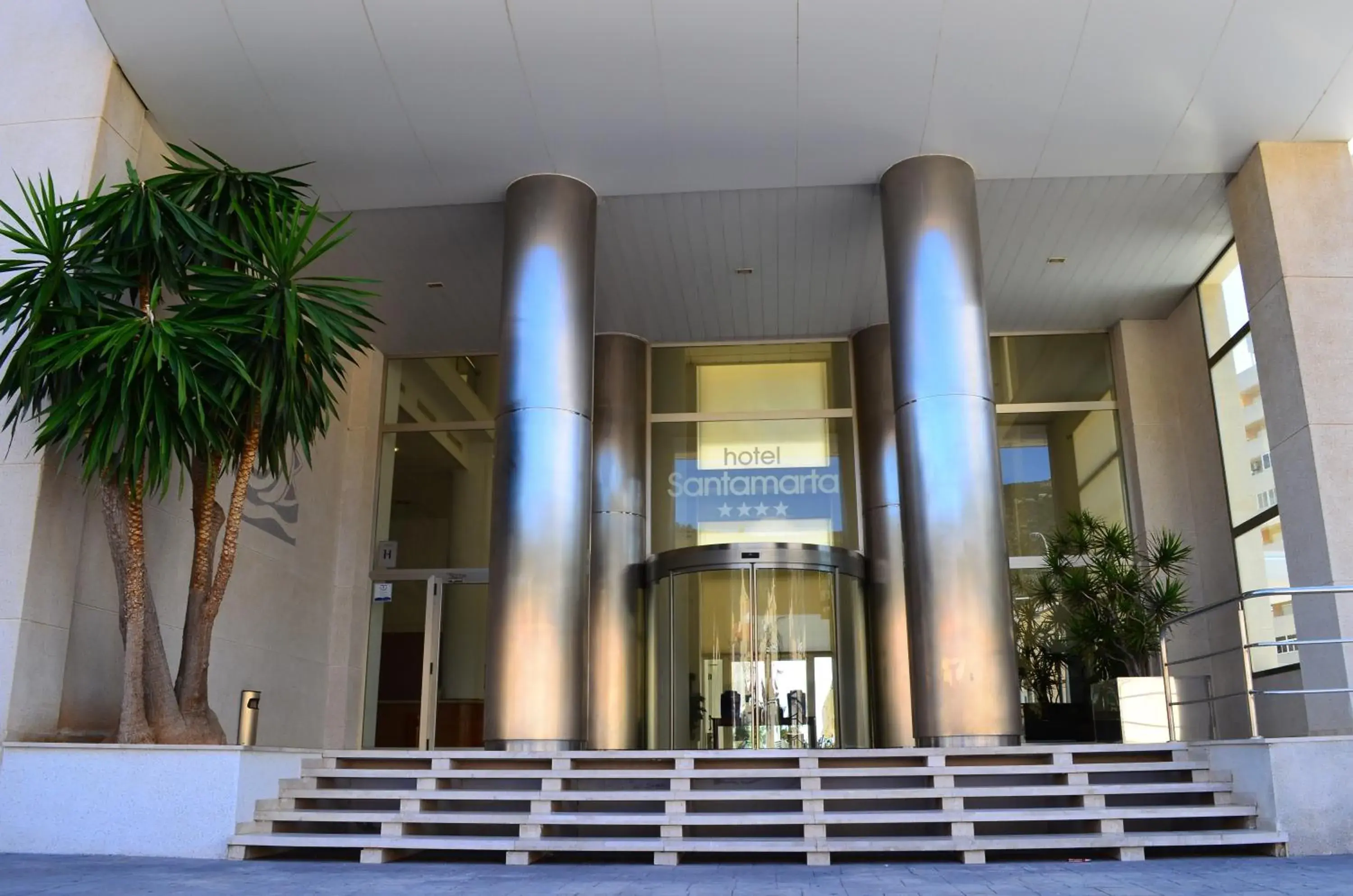 Facade/entrance in Hotel Santamarta