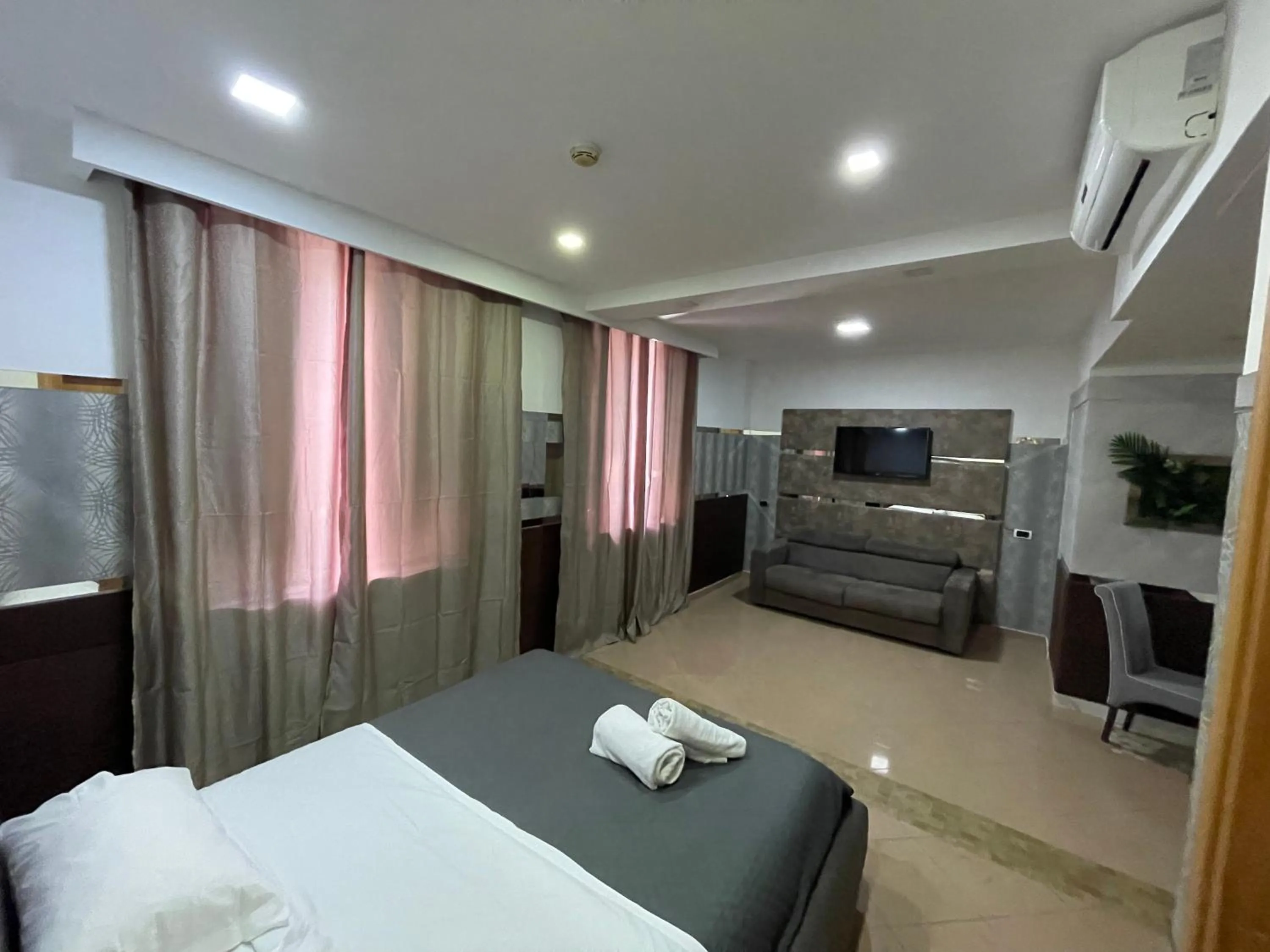 Bed in Hotel Pietrarsa Portici