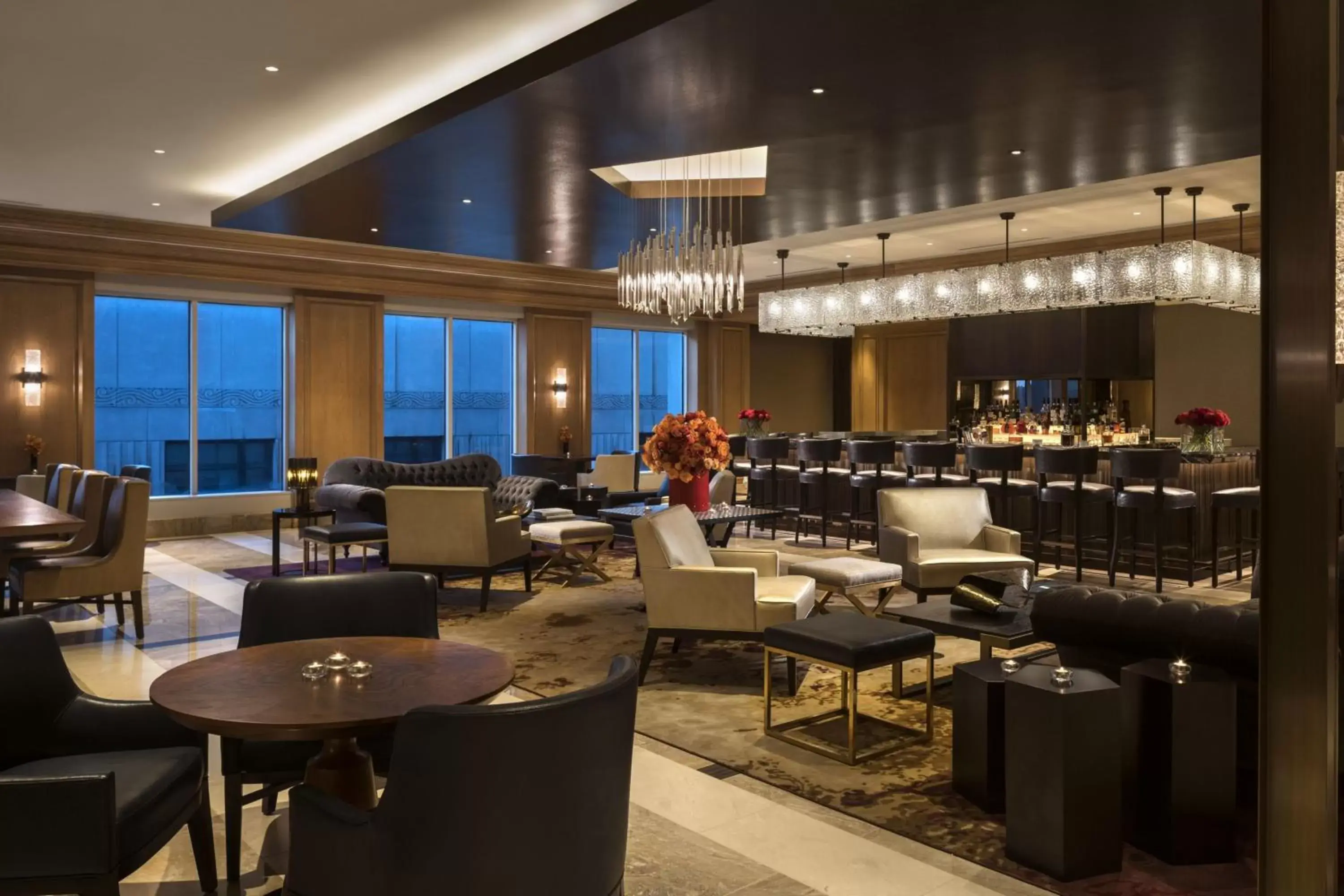 Restaurant/Places to Eat in The Ritz-Carlton, Cleveland