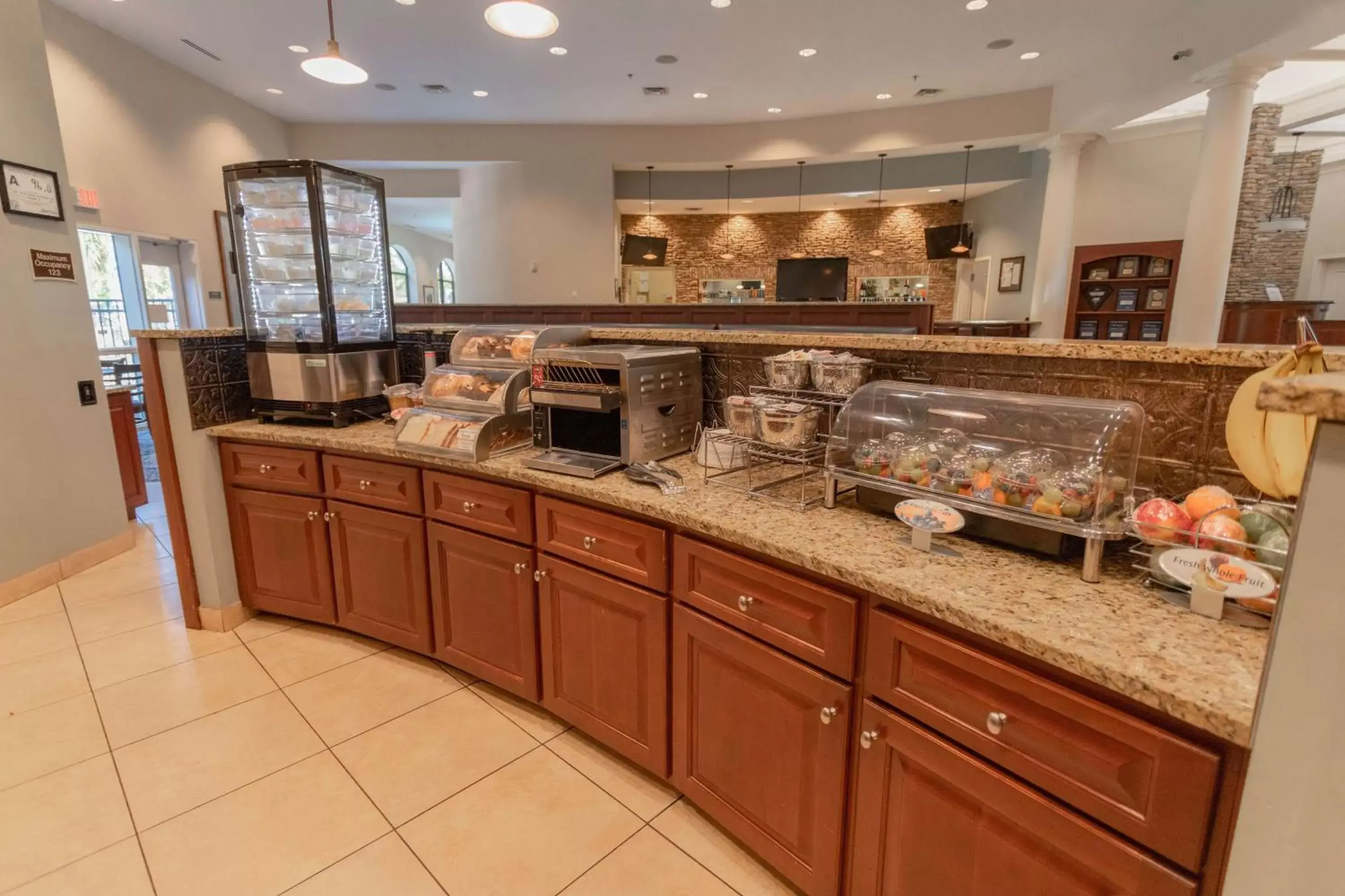 Breakfast, Restaurant/Places to Eat in Best Western PLUS Westgate Inn and Suites