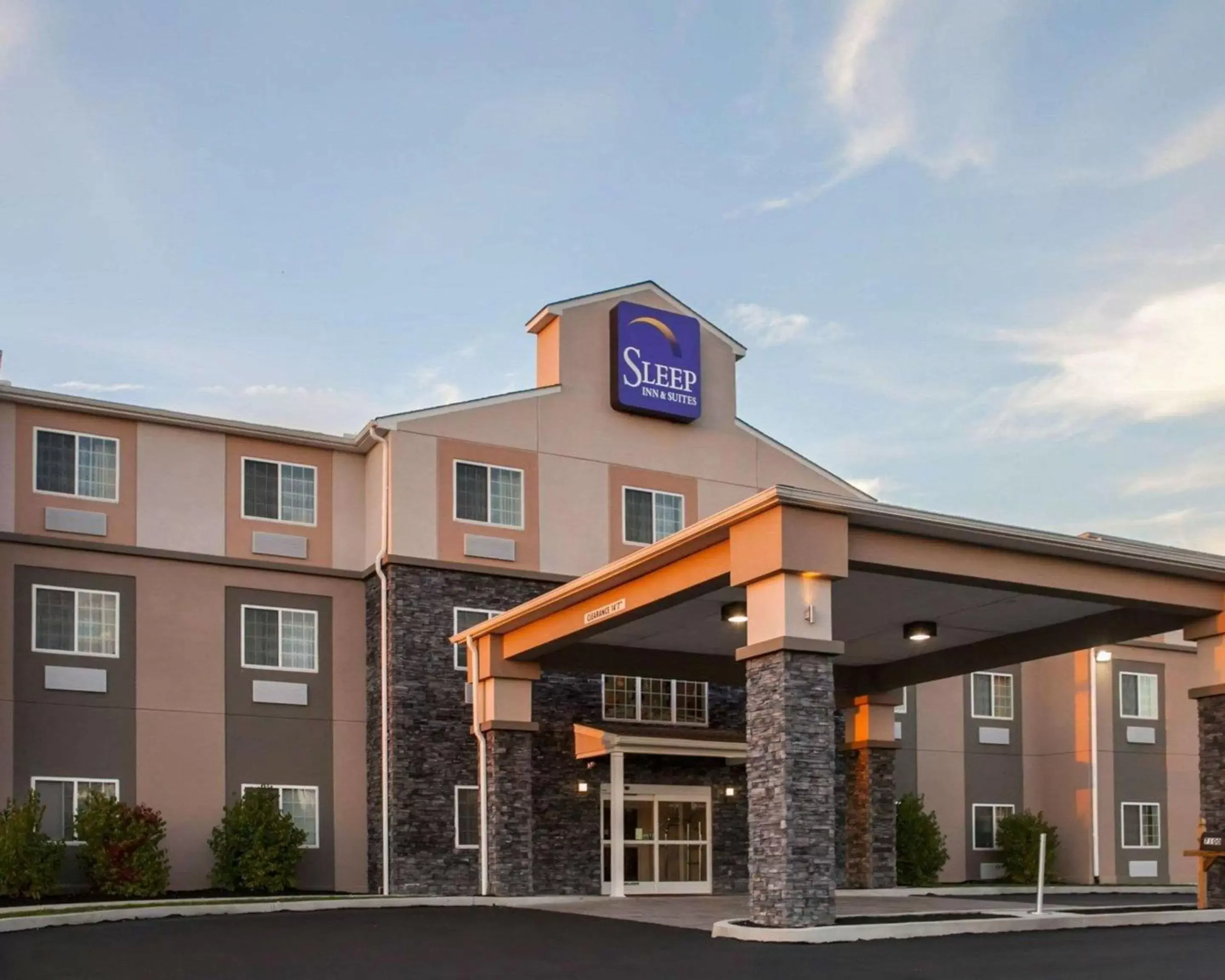 Property Building in Sleep Inn & Suites Harrisburg – Hershey North