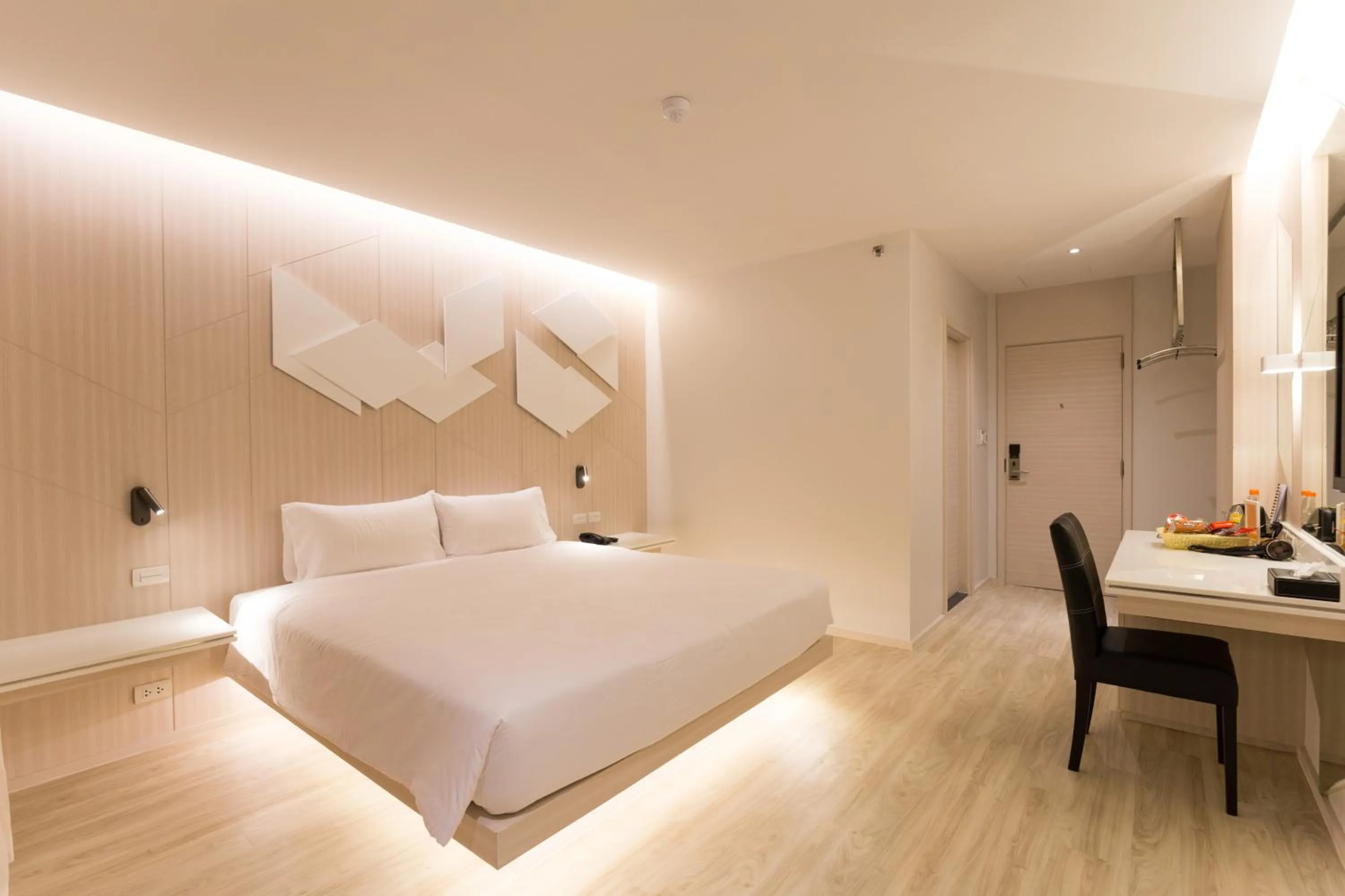 Bed in Crystal Hotel Hat Yai