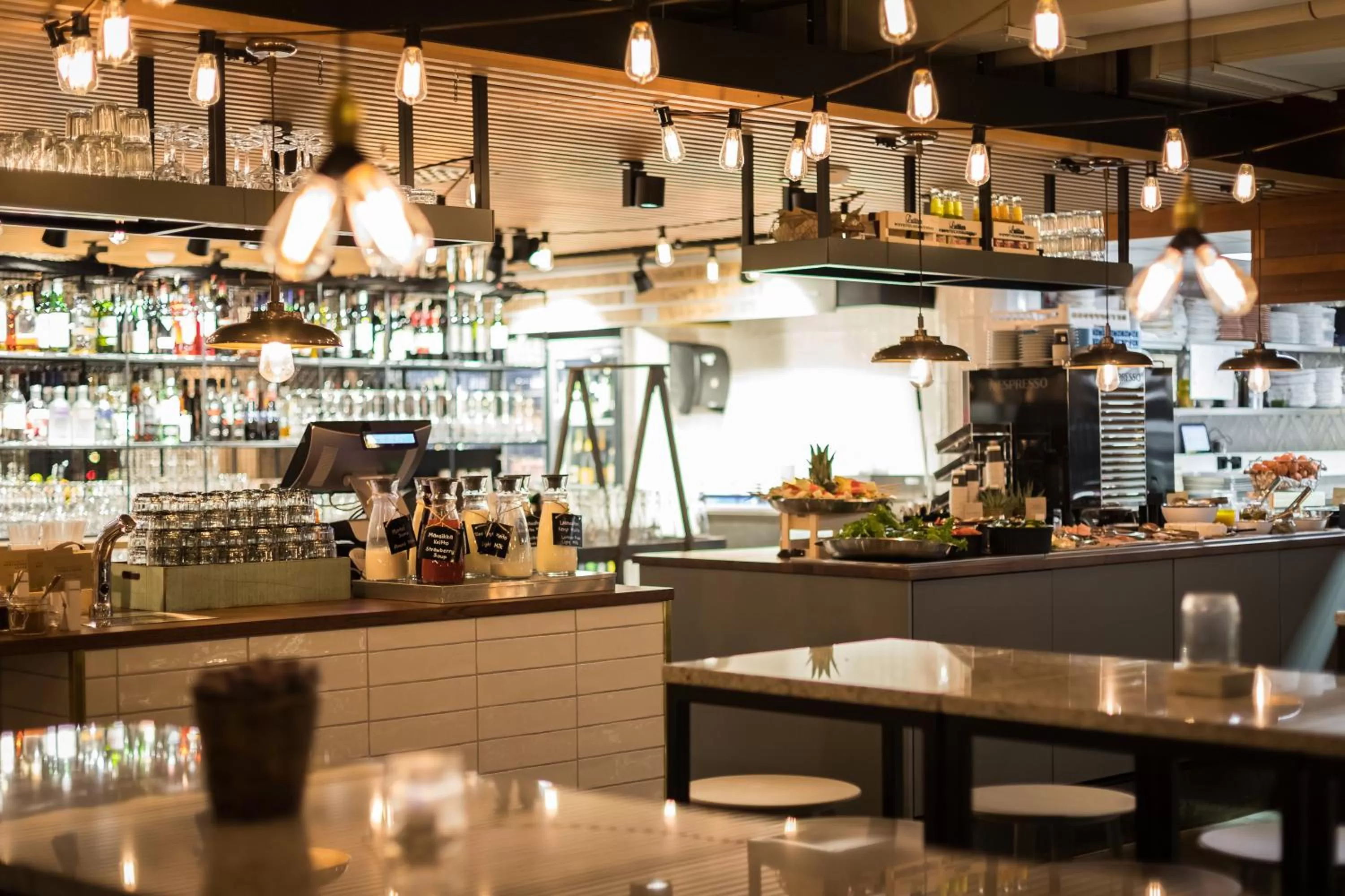 Buffet breakfast in Original Sokos Hotel Vaakuna Vaasa