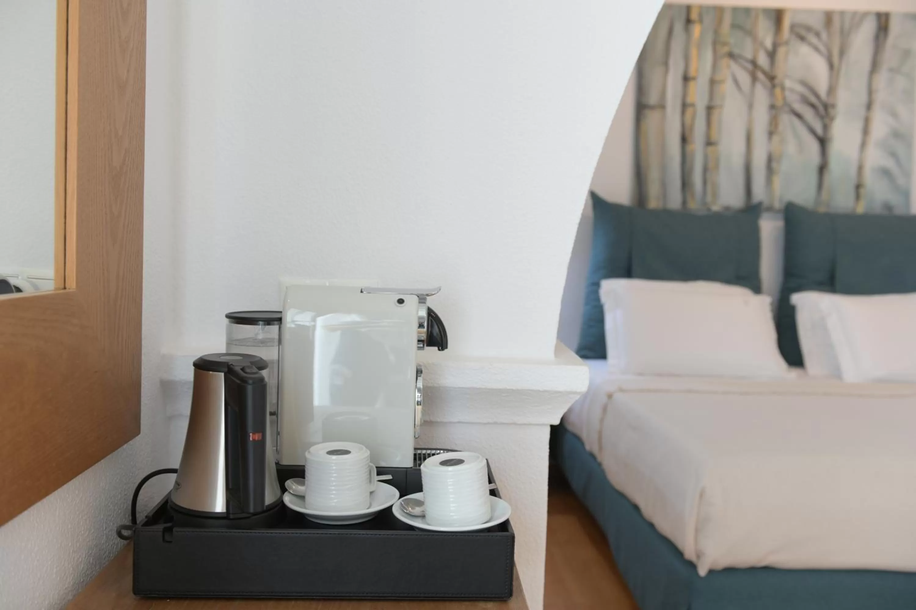 Coffee/tea facilities, Bed in Elena Hotel Mykonos