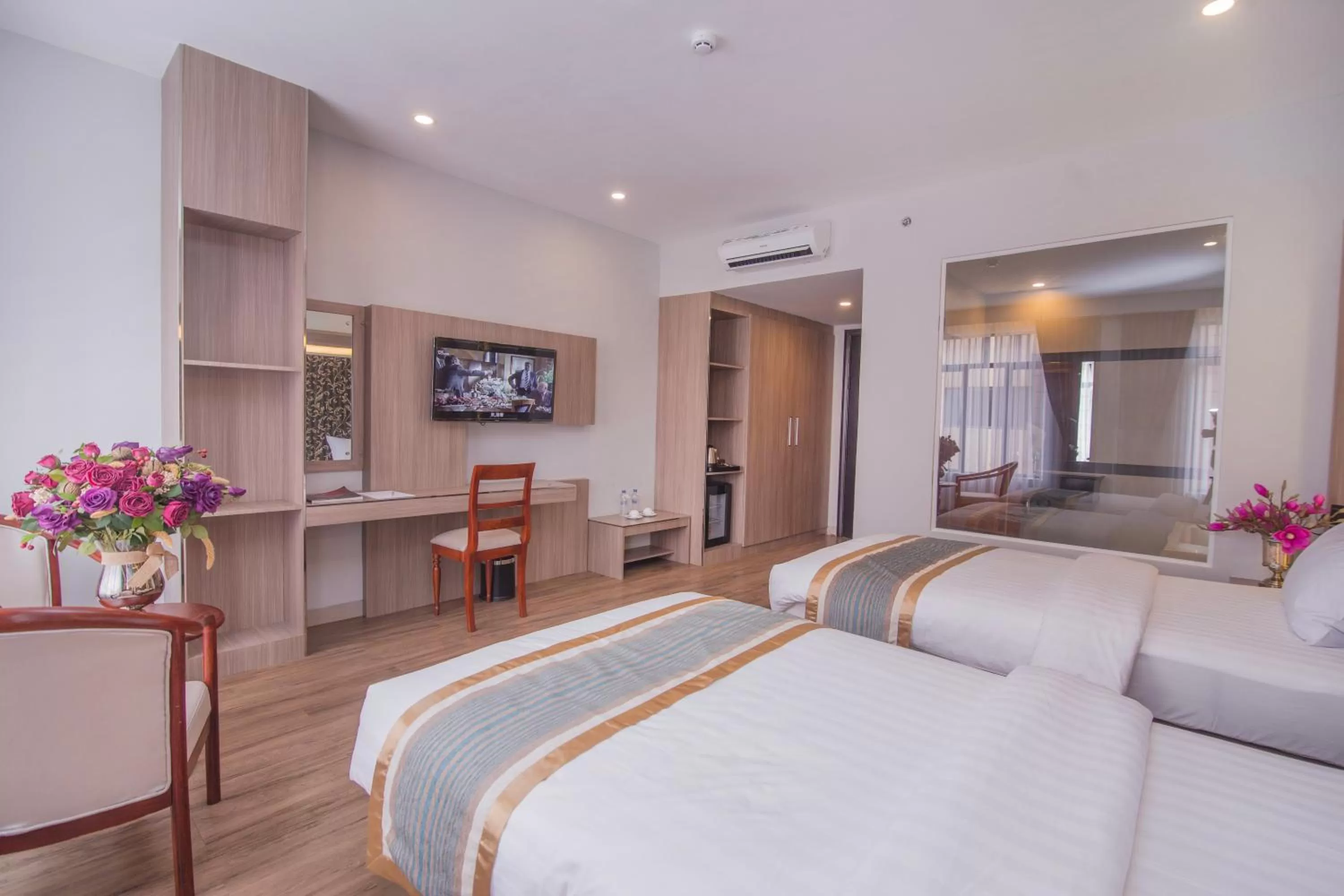 Bedroom, Bed in New York Hotel