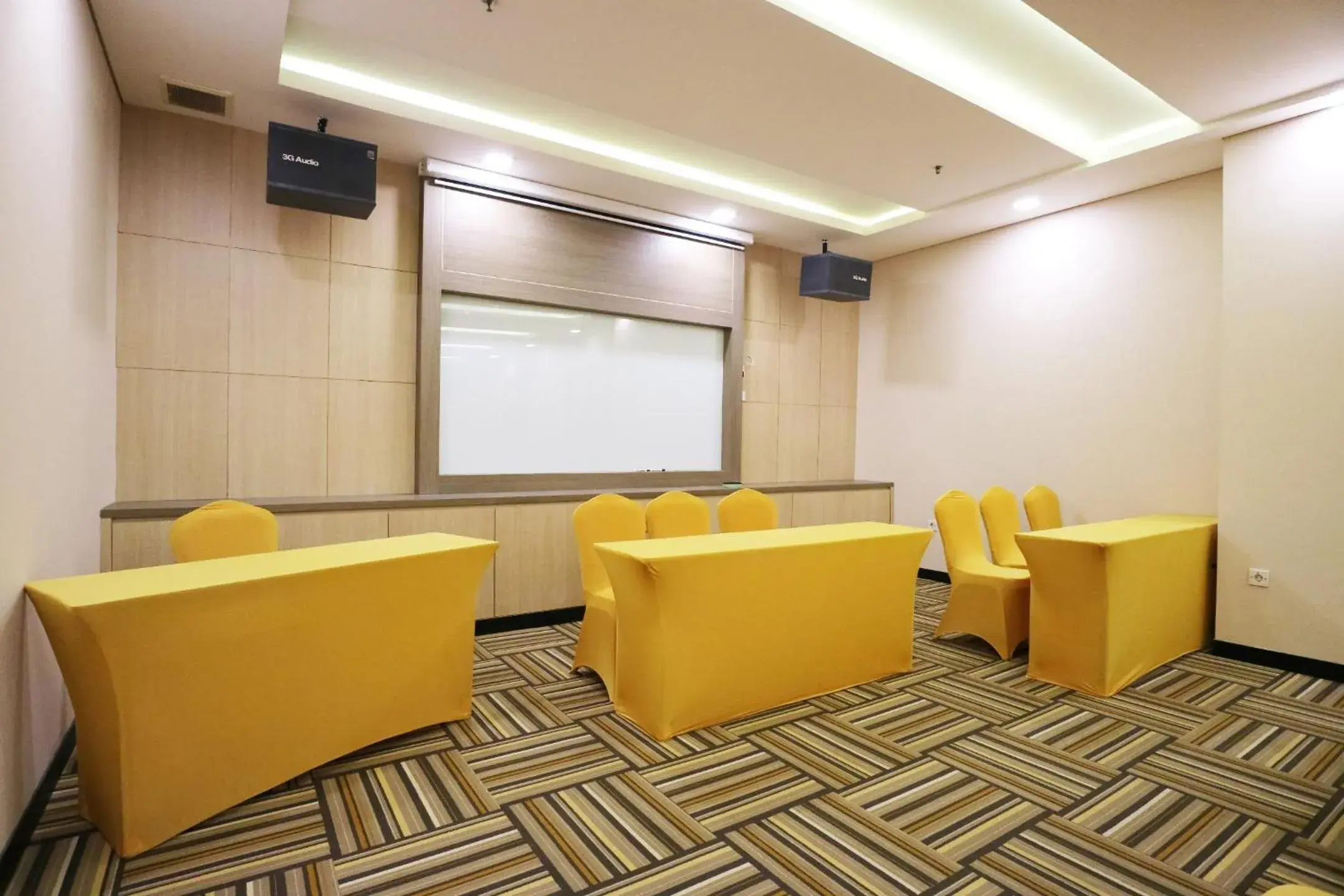 Property building in Coins Hotel Jakarta